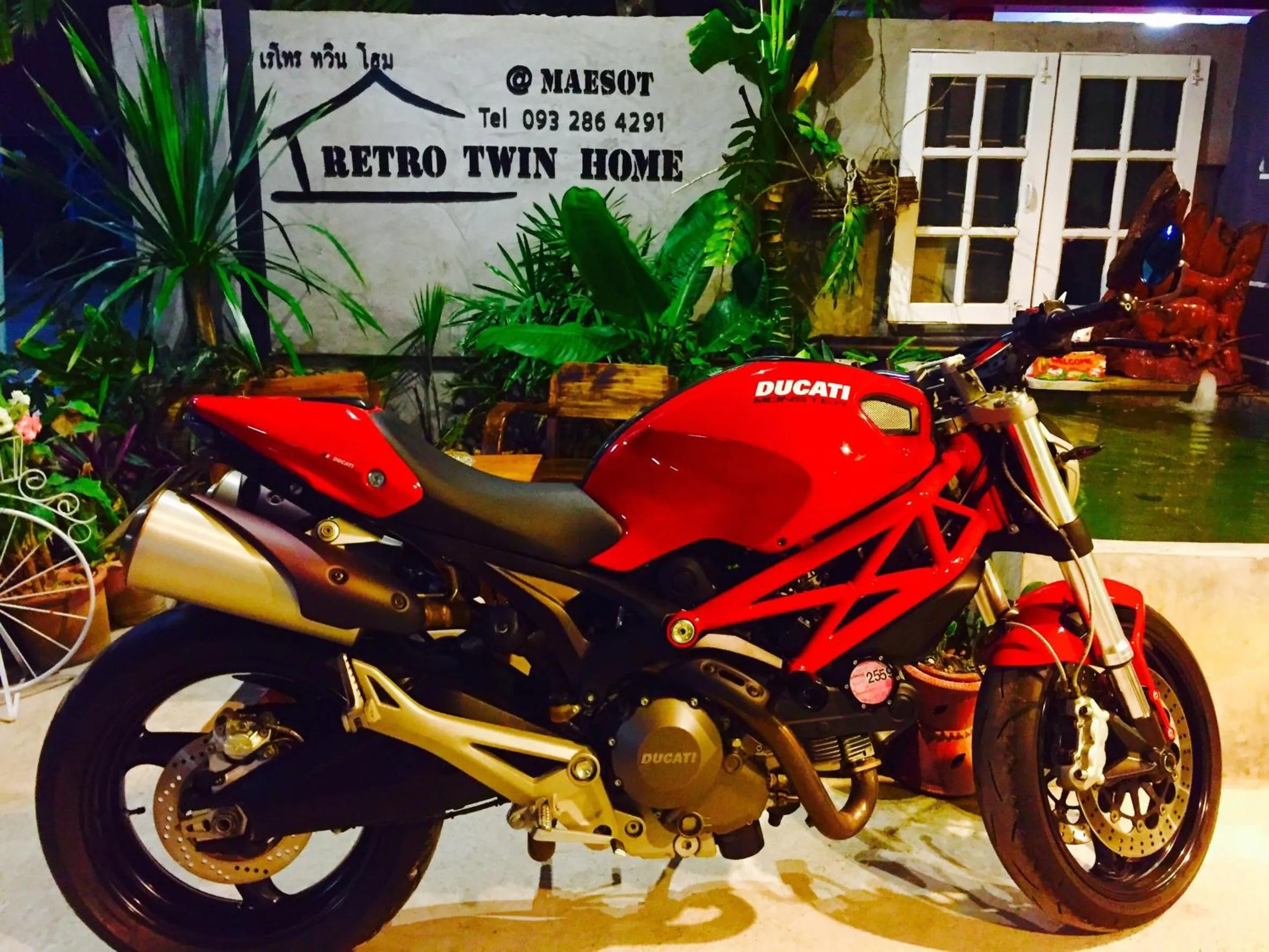 Property building in Retro Twin Home @Maesot