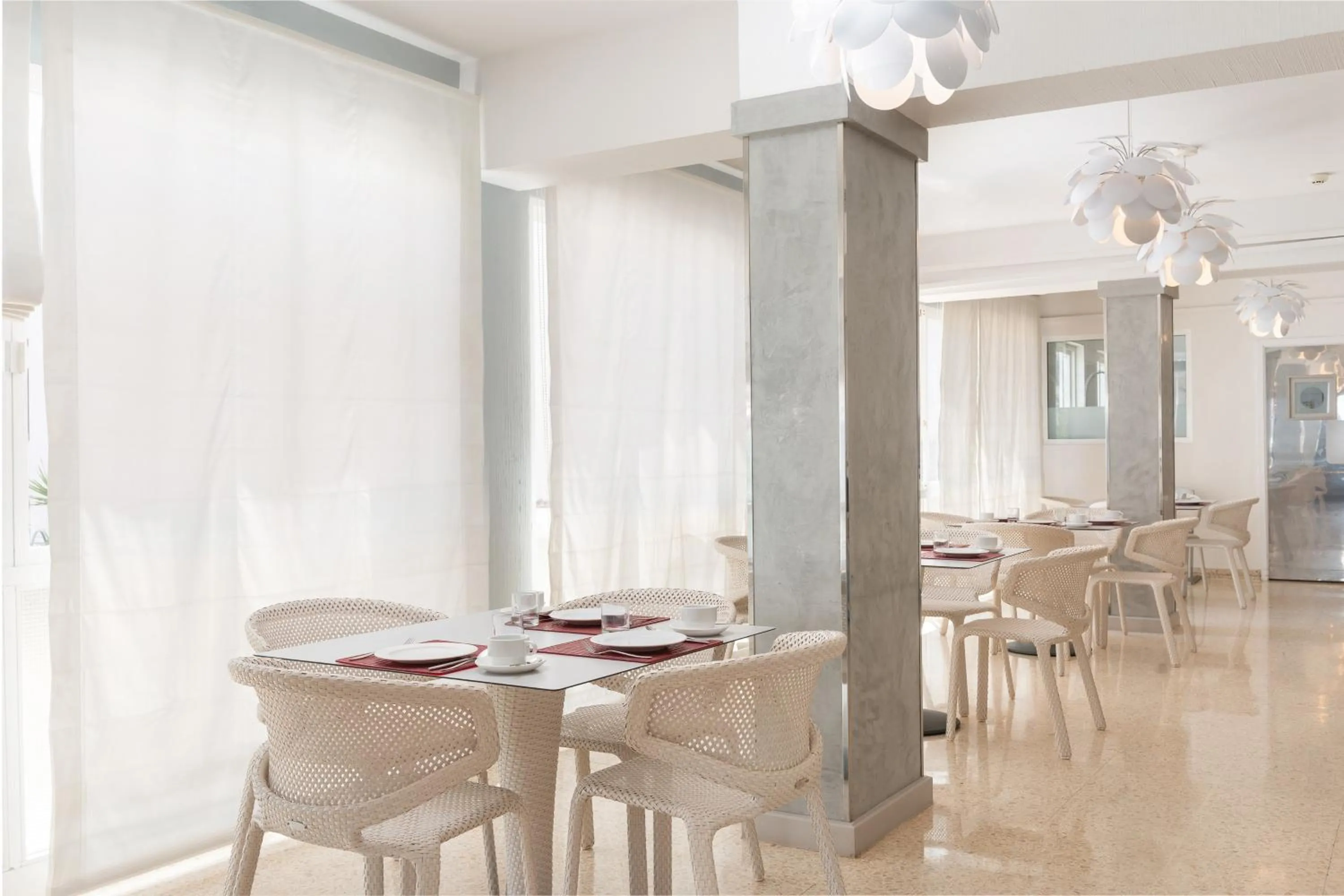 Dining area in Playas del Rey