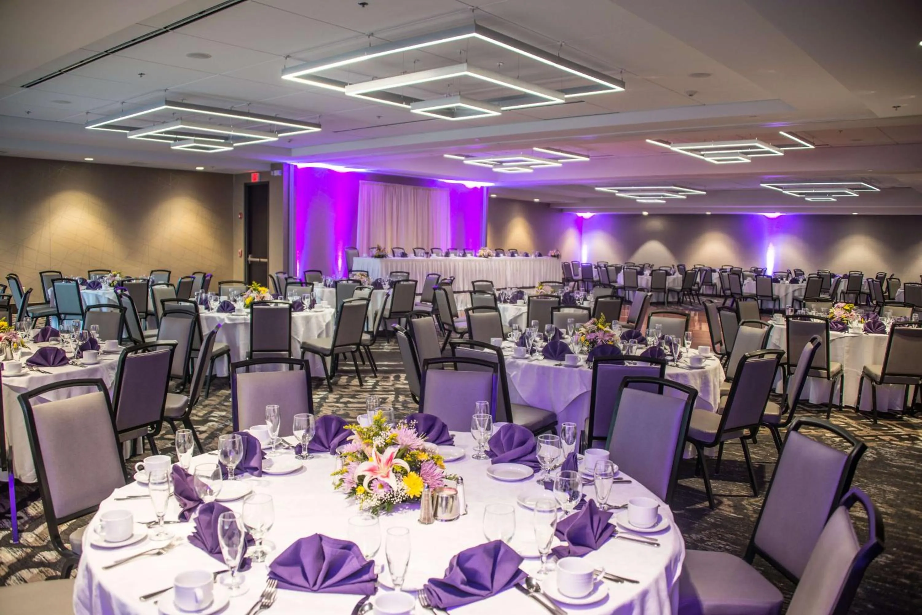 Meeting/conference room in DoubleTree by Hilton Hotel Syracuse