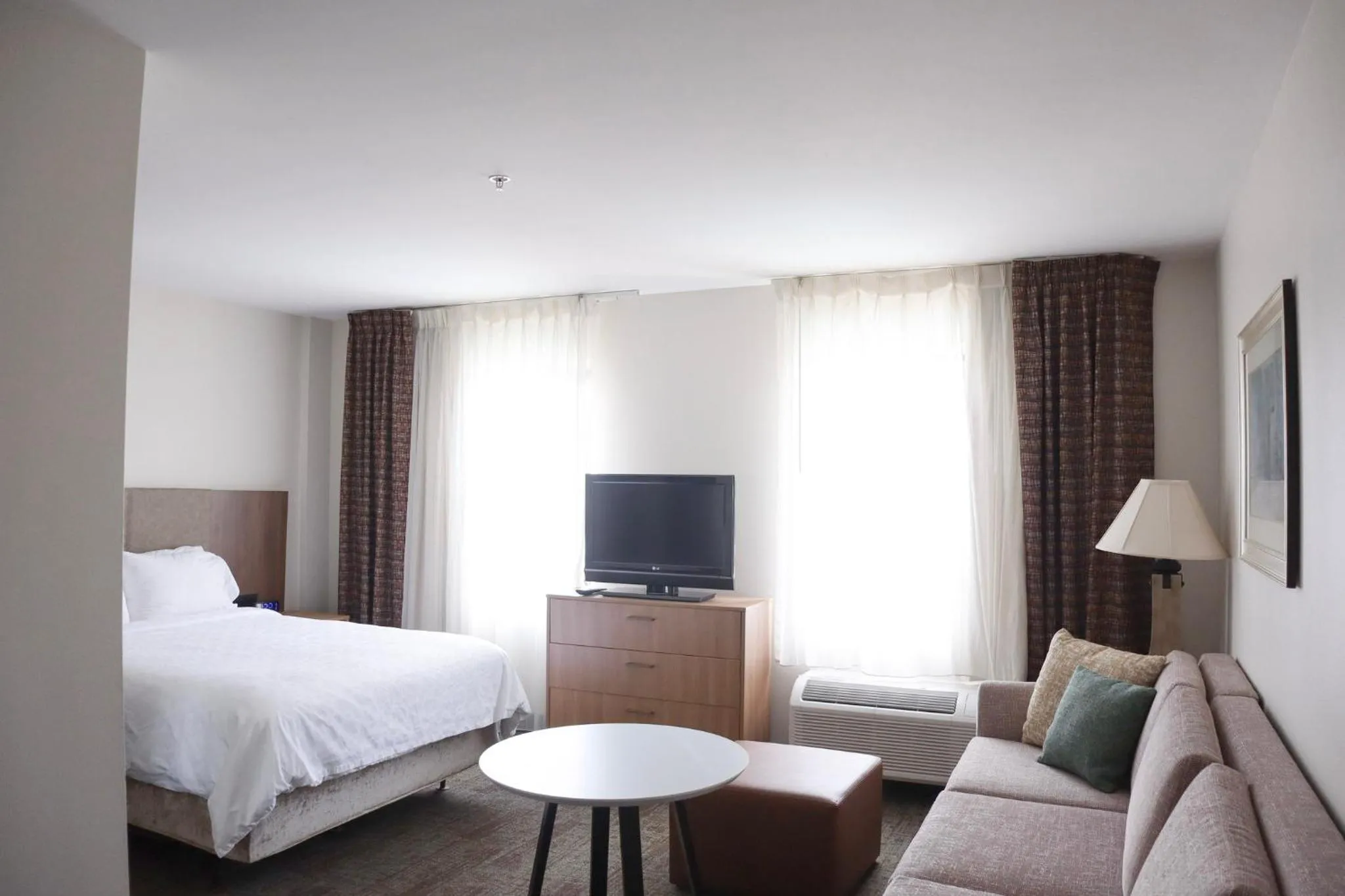 Photo of the whole room, Bed in Staybridge Suites Austin Airport by IHG