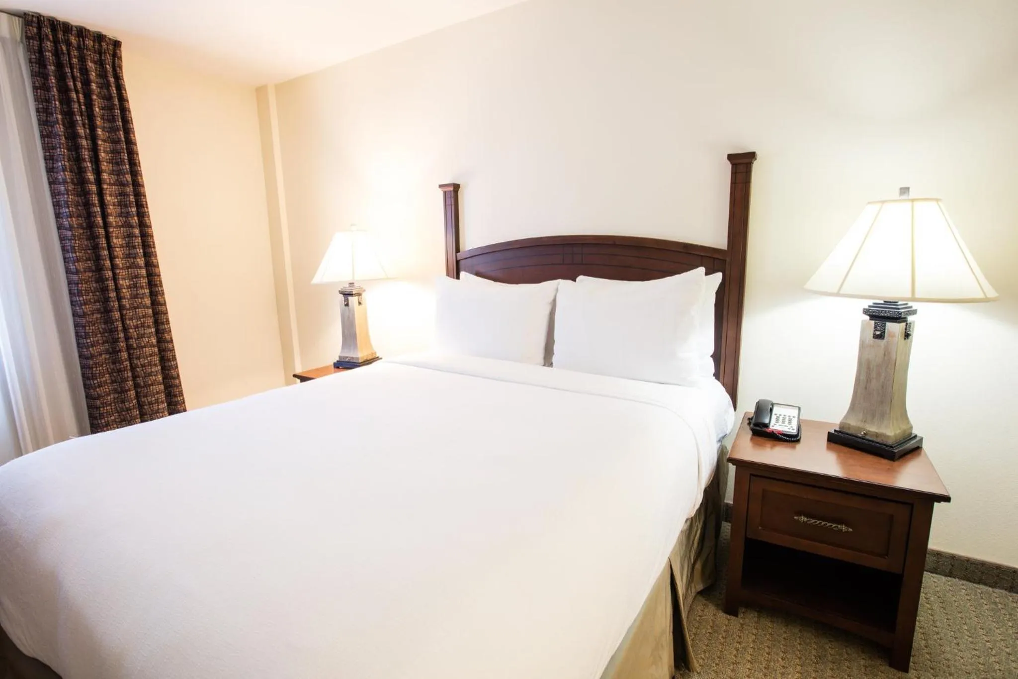 Photo of the whole room, Bed in Staybridge Suites Austin Airport by IHG