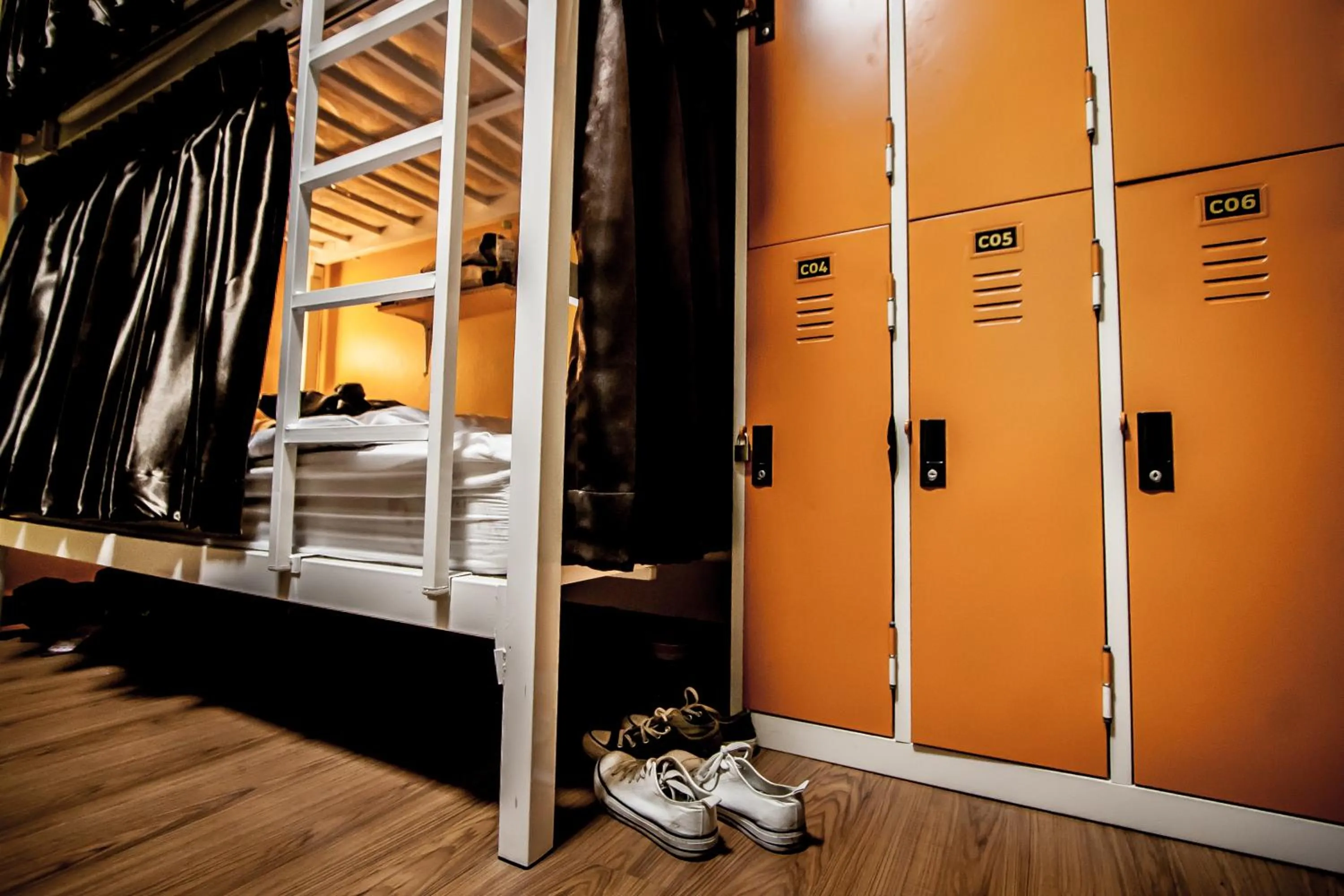 Bed in Thai Thai Hostel