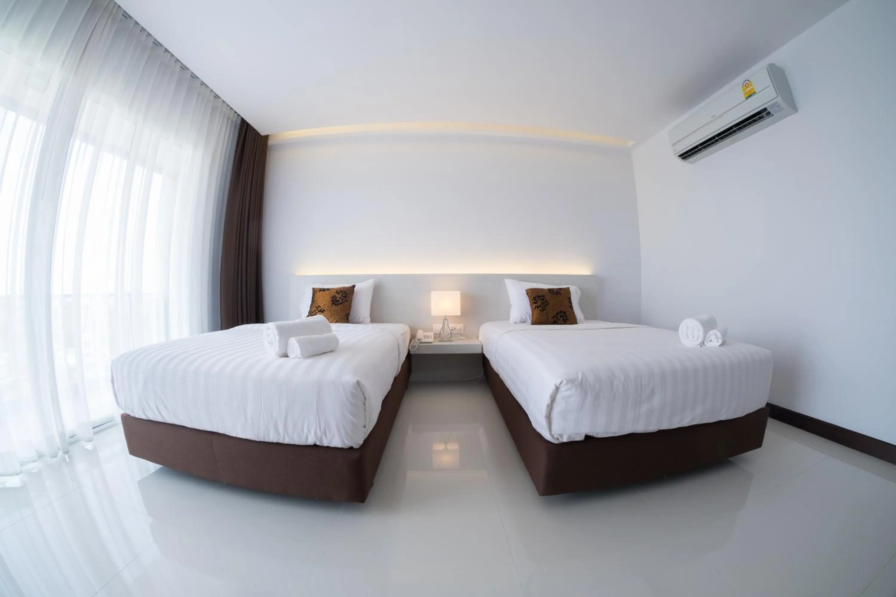 Bedroom, Bed in Chaisaeng Villa