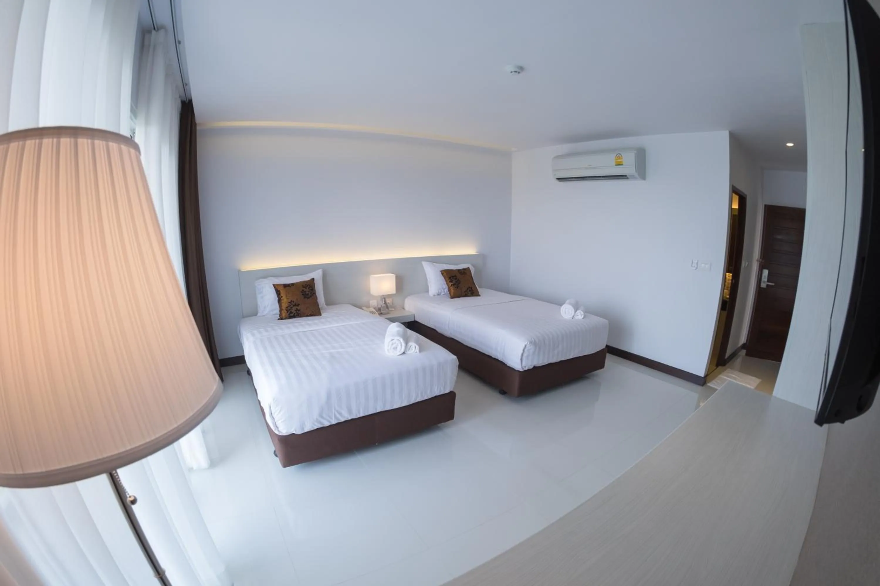 Bedroom, Bed in Chaisaeng Villa