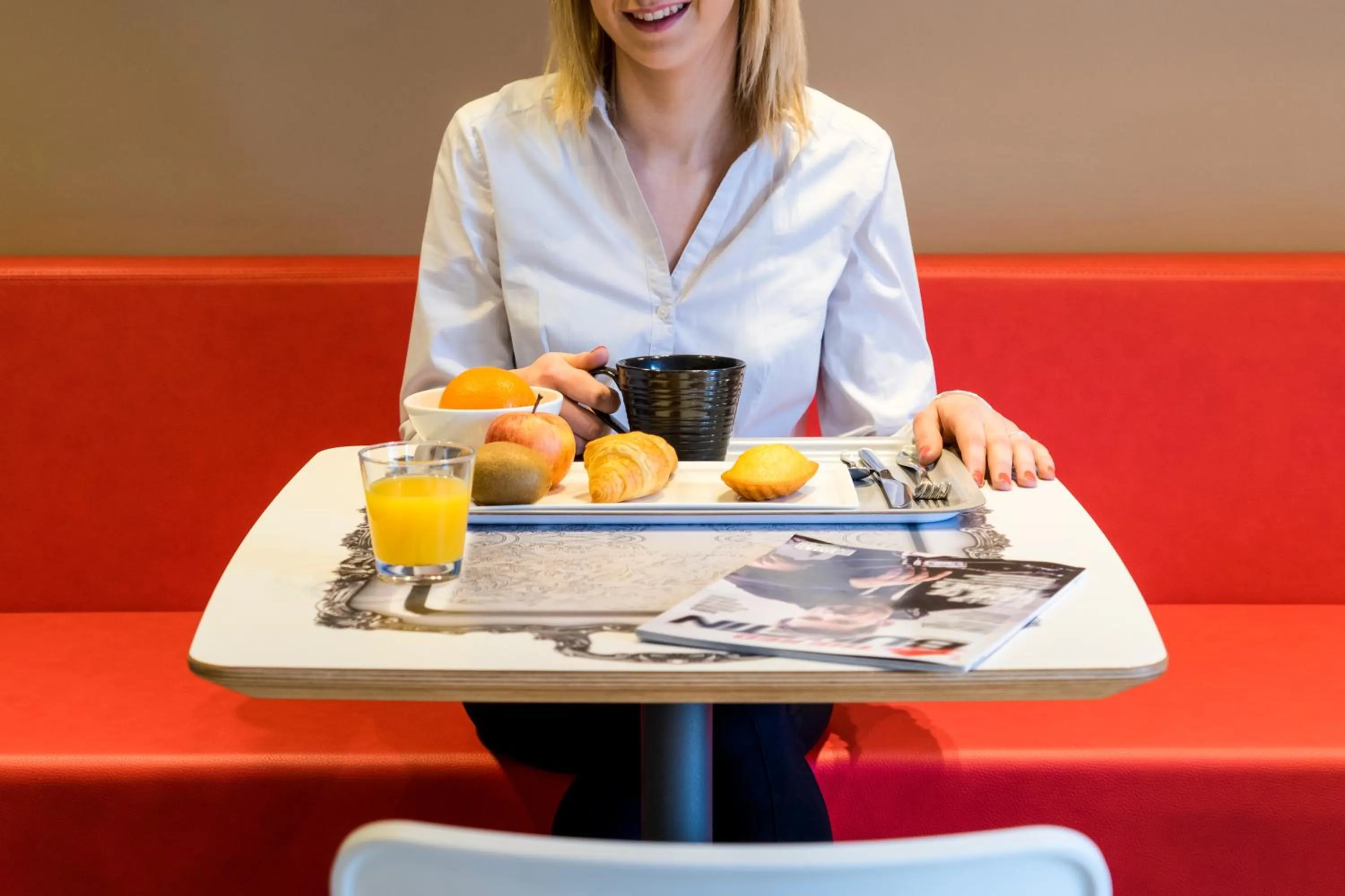 Buffet breakfast in ibis Nancy-Brabois
