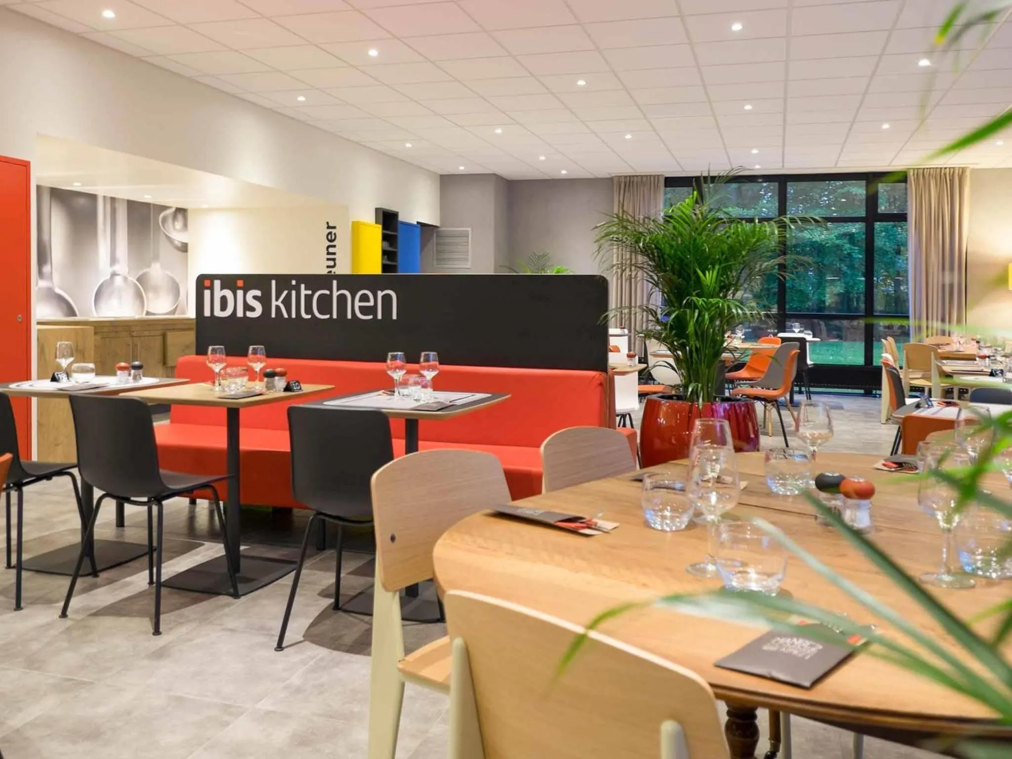 Restaurant/places to eat in ibis Nancy-Brabois