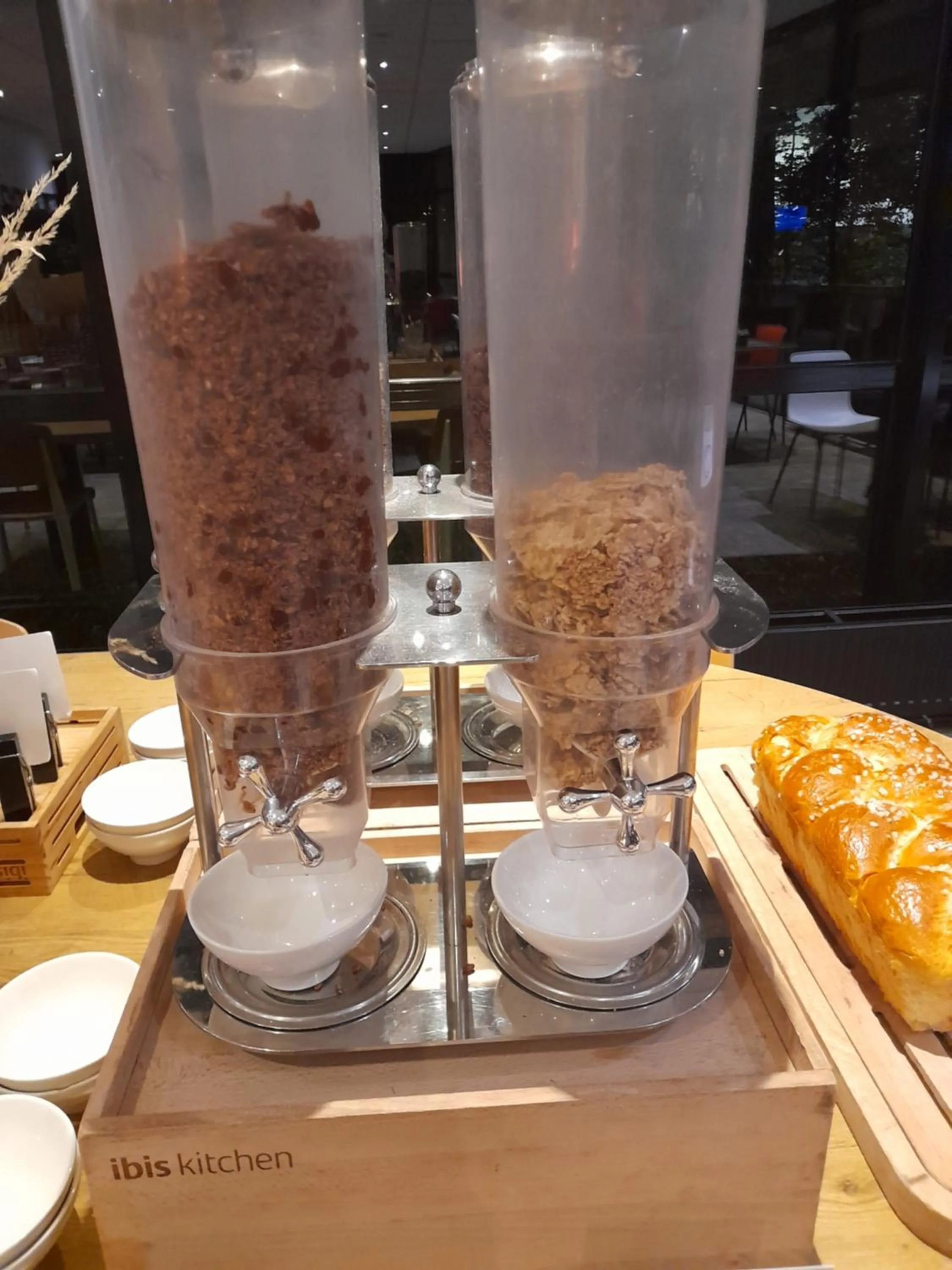 Buffet breakfast in ibis Nancy-Brabois