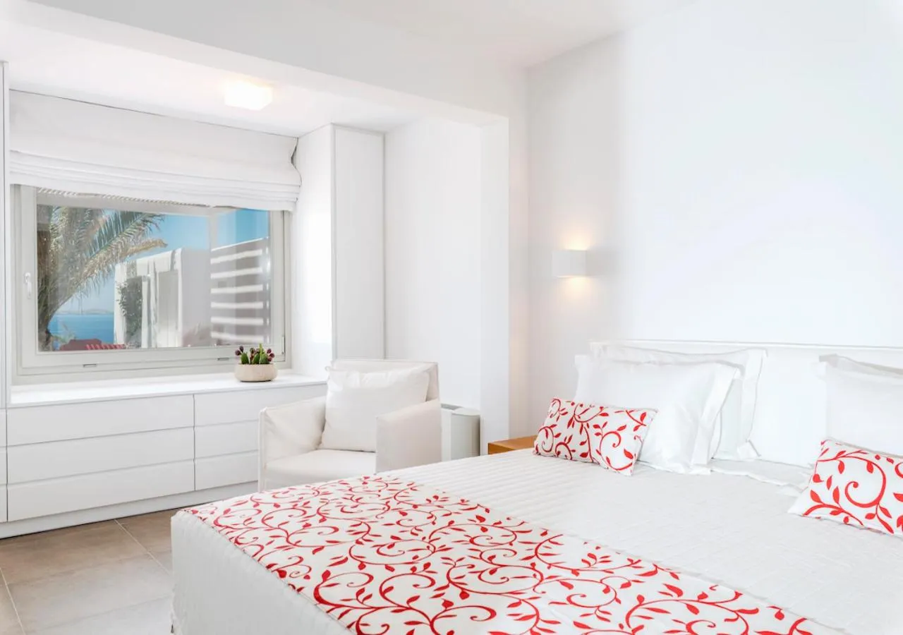 Bedroom, Bed in O Lofos Luxury Boutique Suites