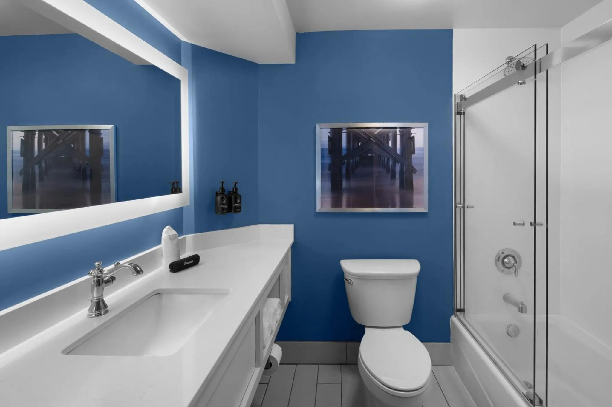 Bathroom in Hotel Indigo Mount Pleasant by IHG