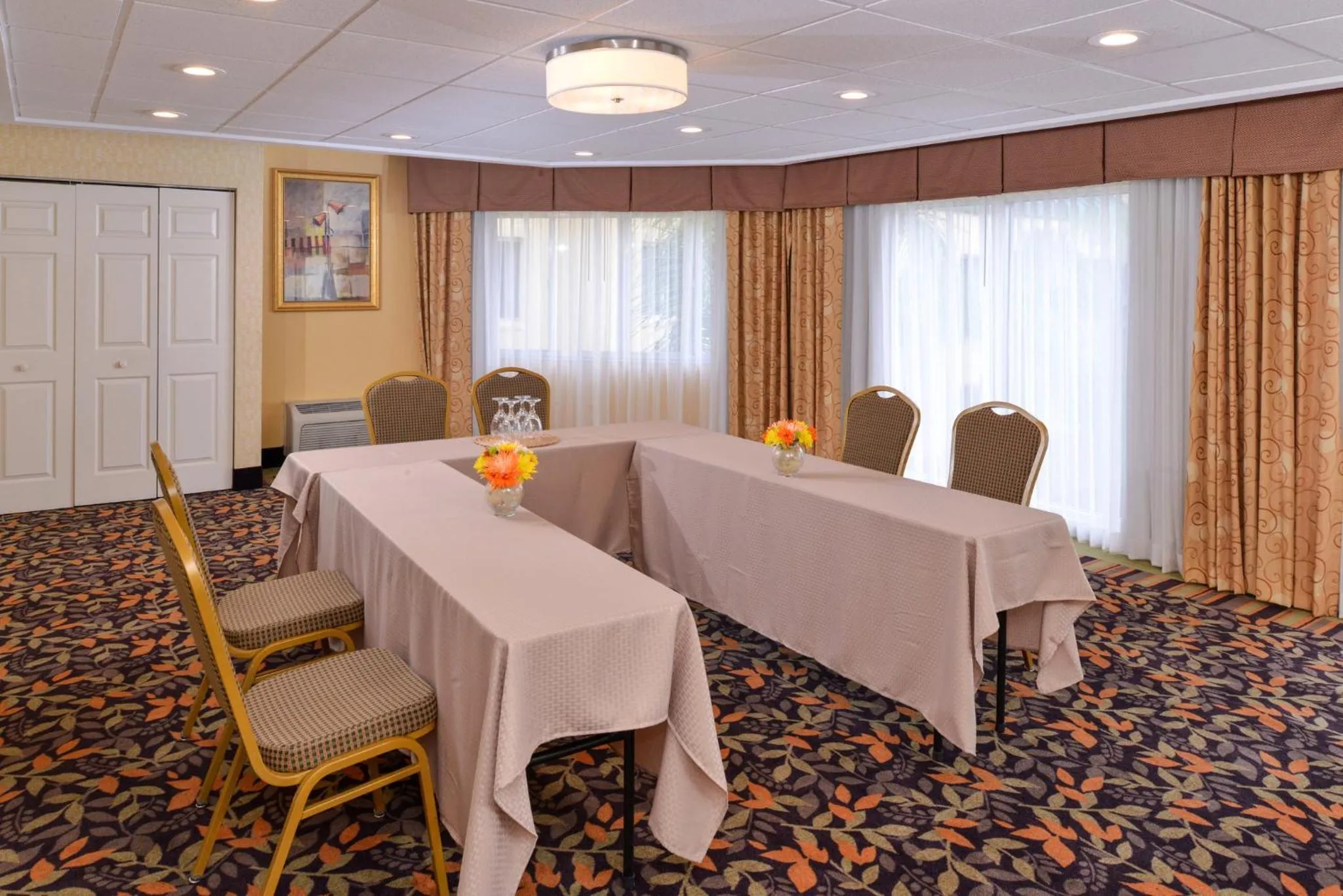 Meeting/conference room in Holiday Inn Express Hotel Clearwater East - ICOT Center by IHG