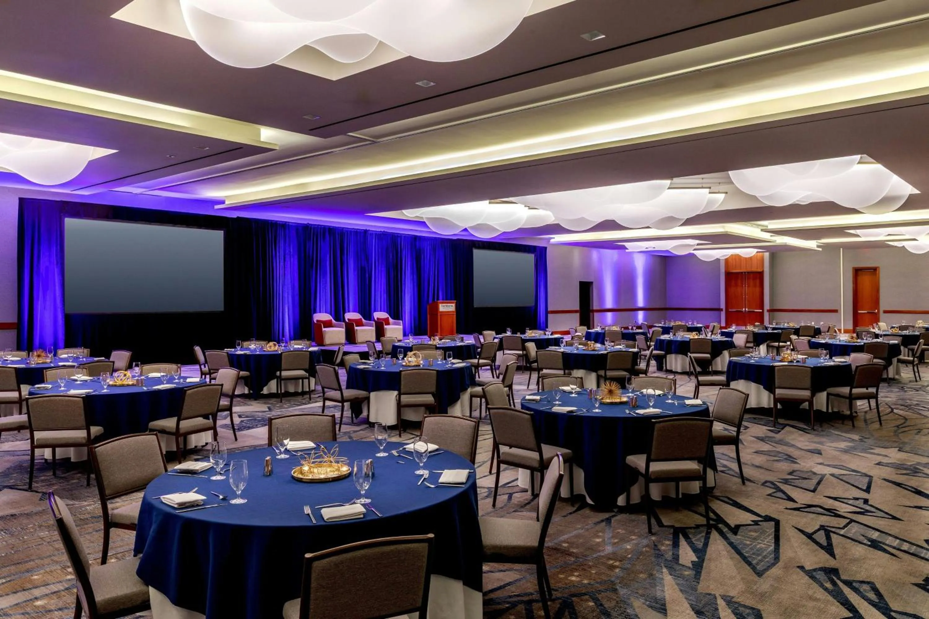 Meeting/conference room in The Westin Washington Dulles Airport