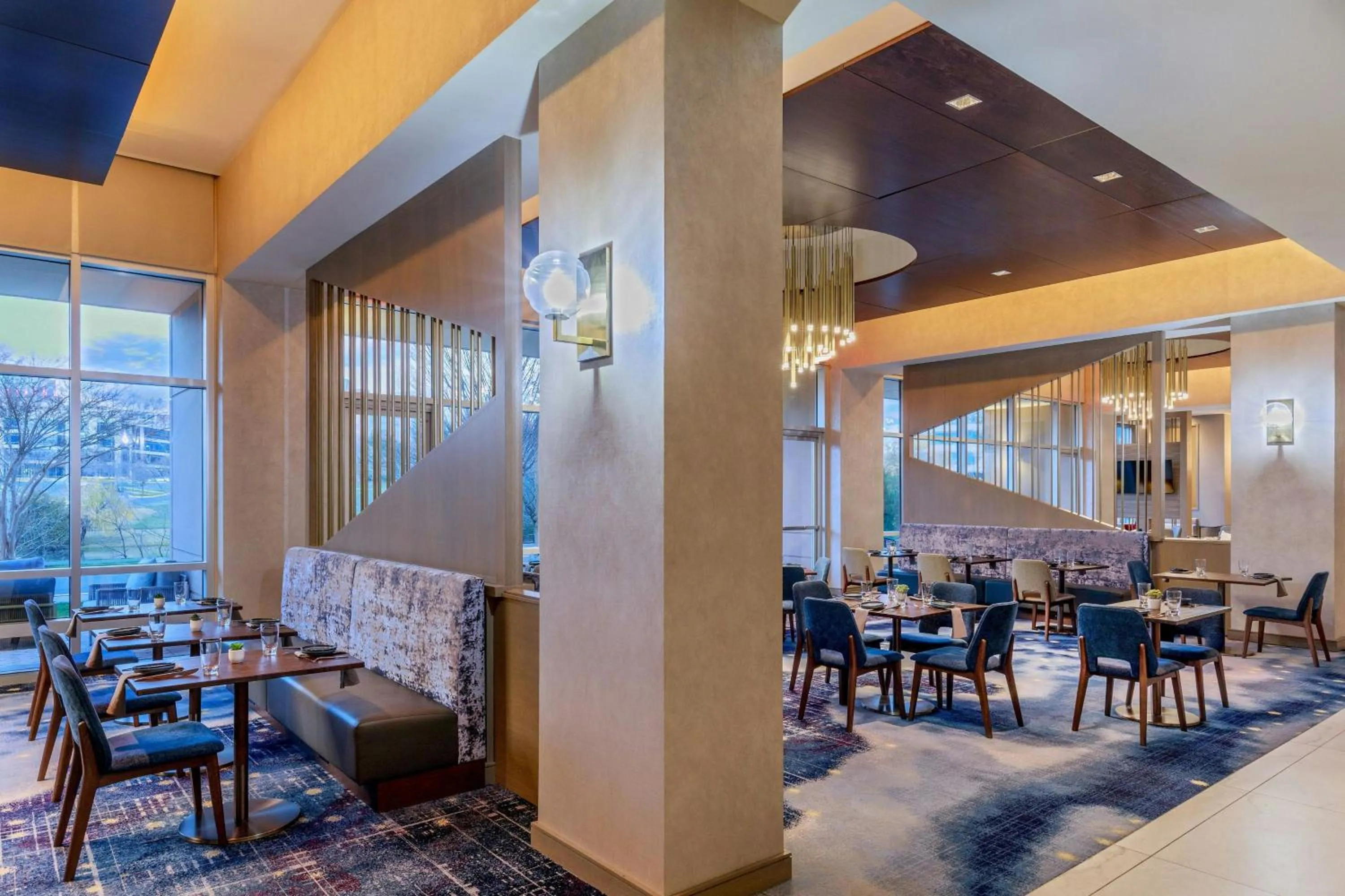 Restaurant/places to eat in The Westin Washington Dulles Airport