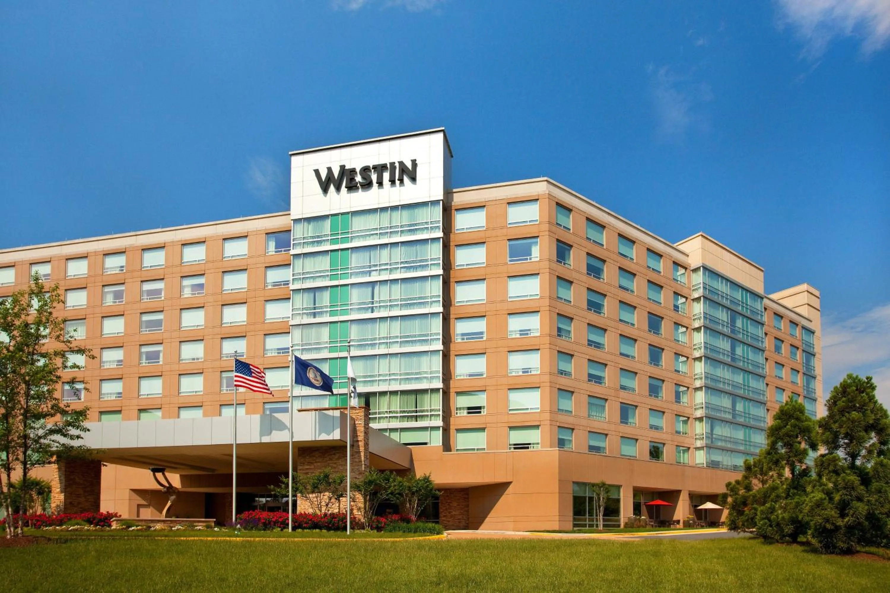Property building in The Westin Washington Dulles Airport