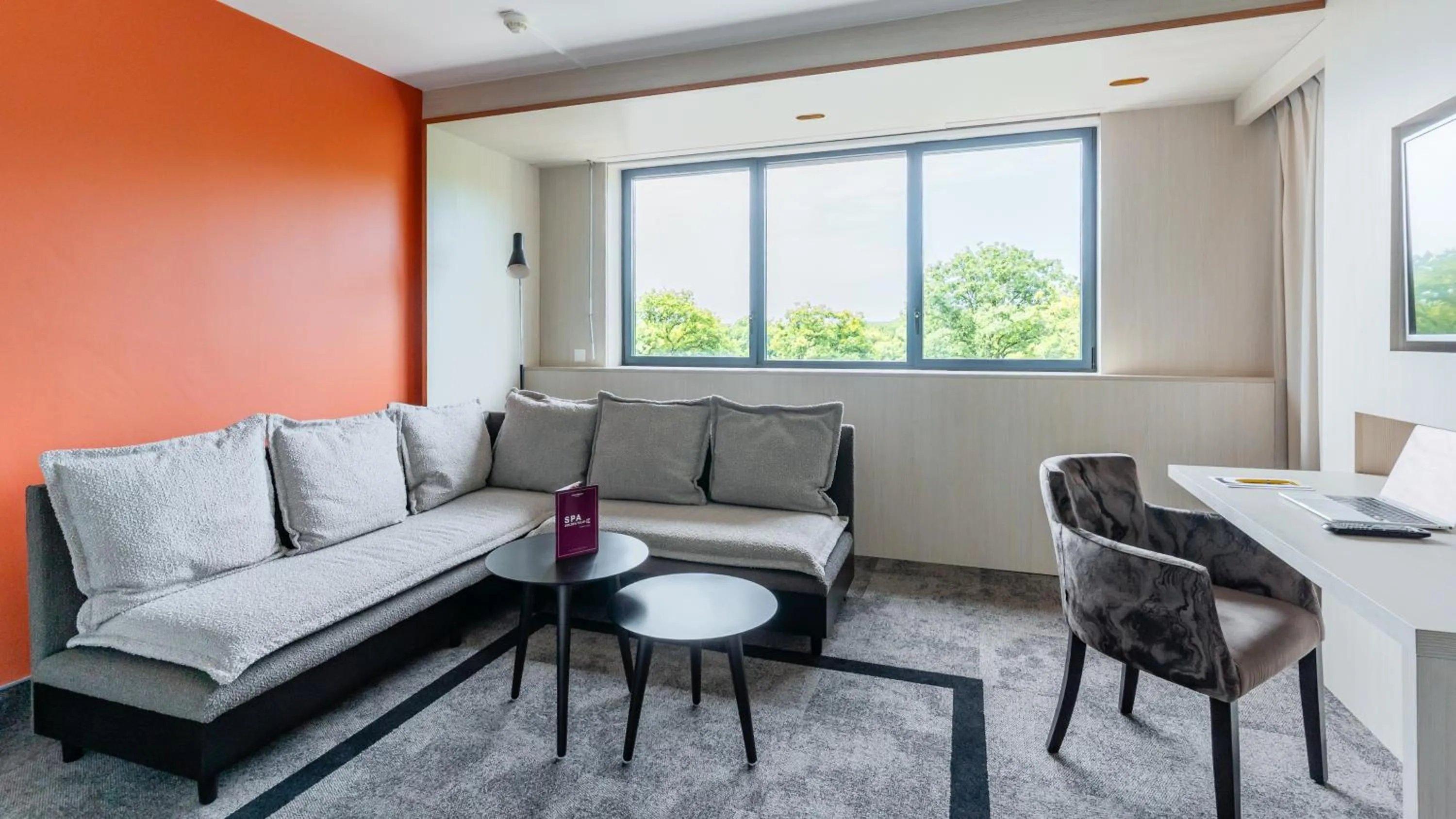 Living room in Golden Tulip Amnéville - Hôtel Spa & Casino