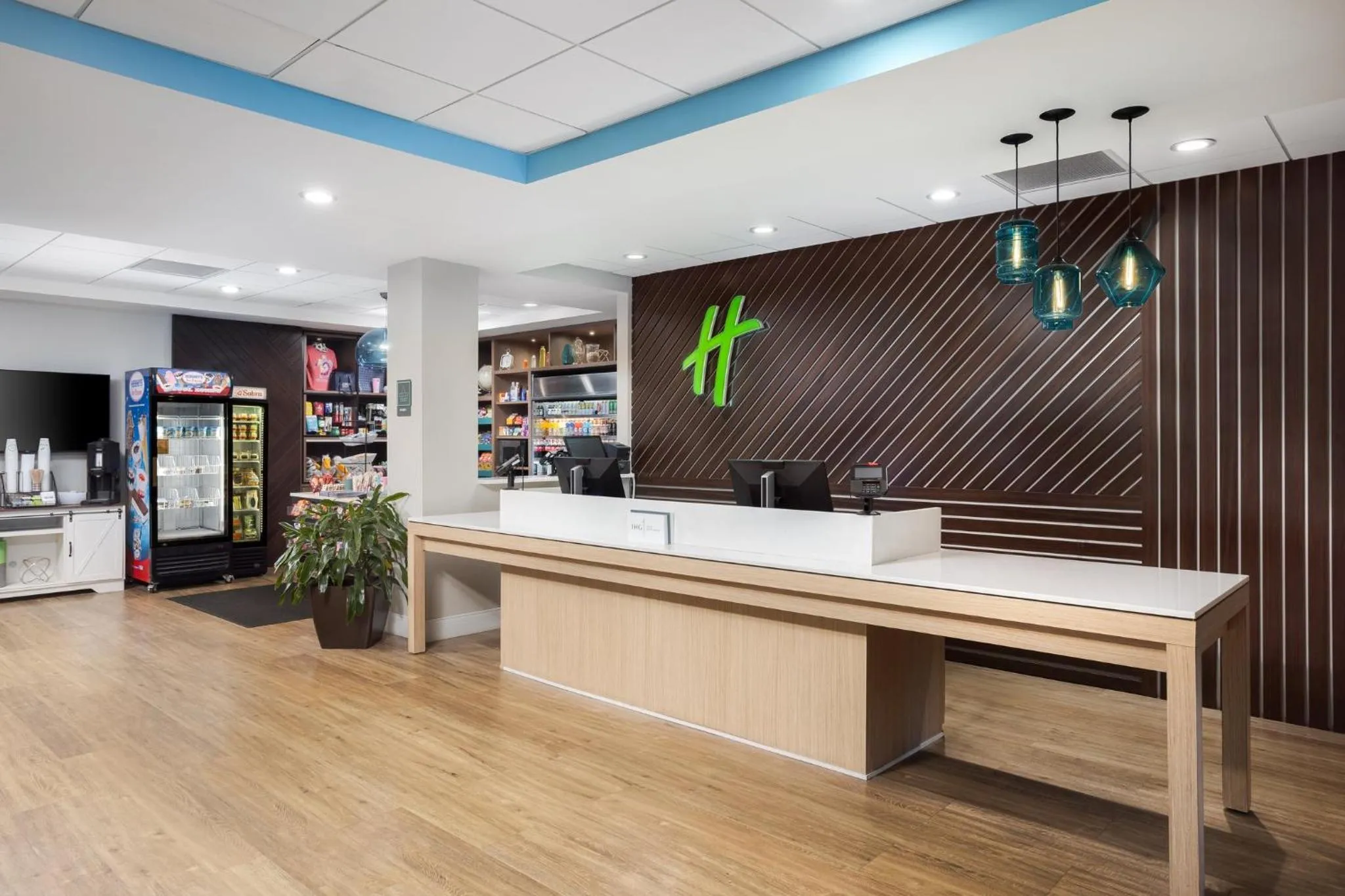 Property building in Holiday Inn Resort Oceanfront at Surfside Beach by IHG