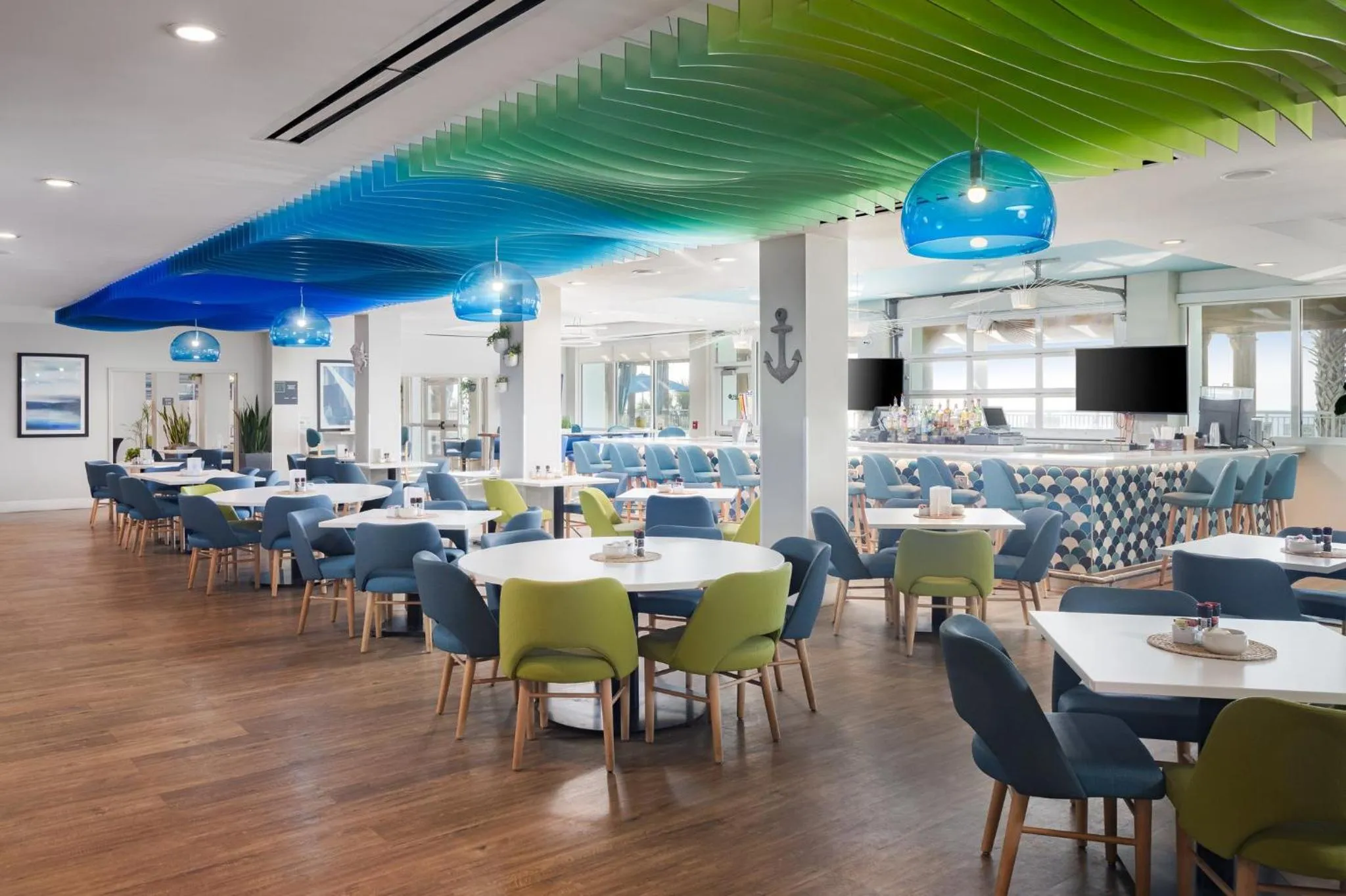 Restaurant/places to eat in Holiday Inn Resort Oceanfront at Surfside Beach by IHG