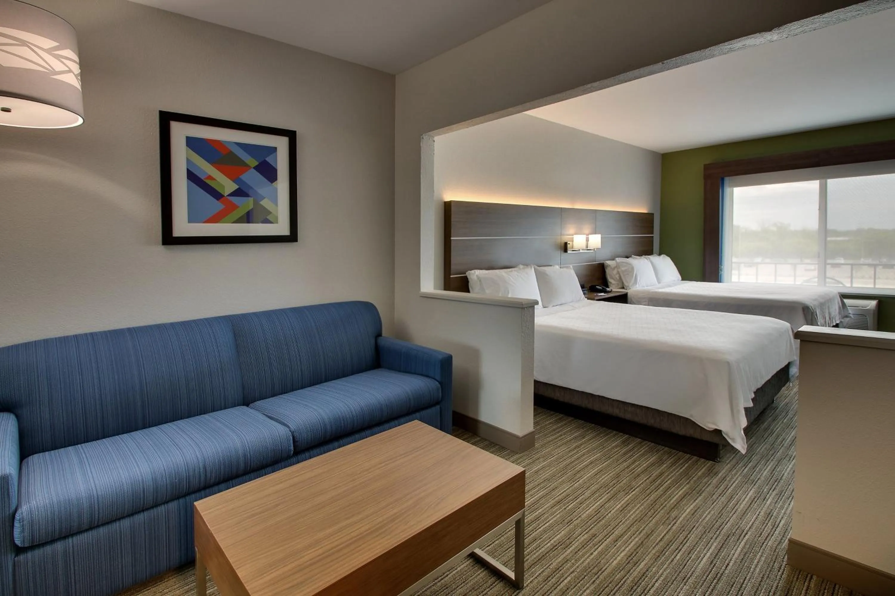 Photo of the whole room, Bed in Holiday Inn Express Hotel & Suites Carson City by IHG