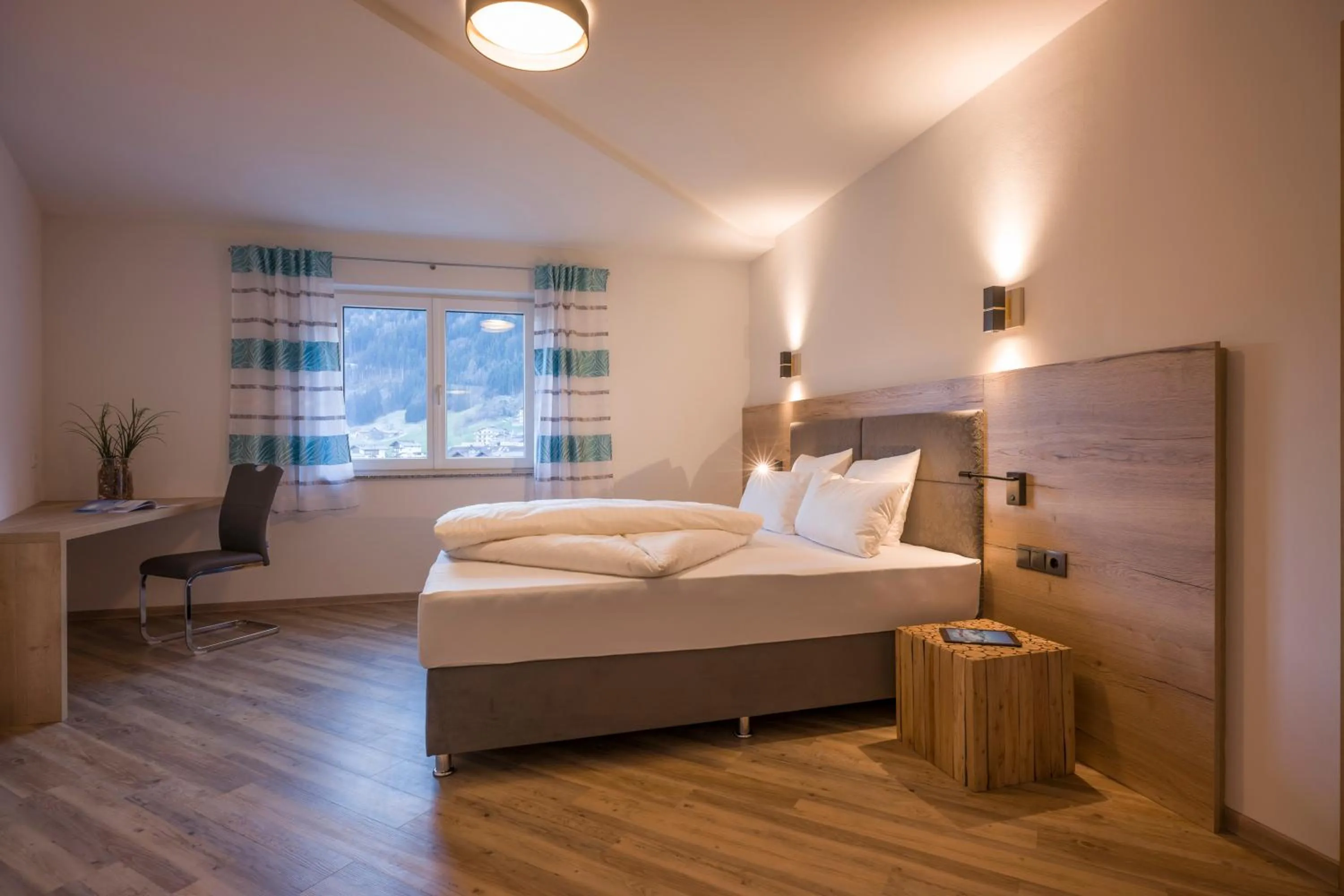 Bedroom, Bed in Aparthotel AlpTirol