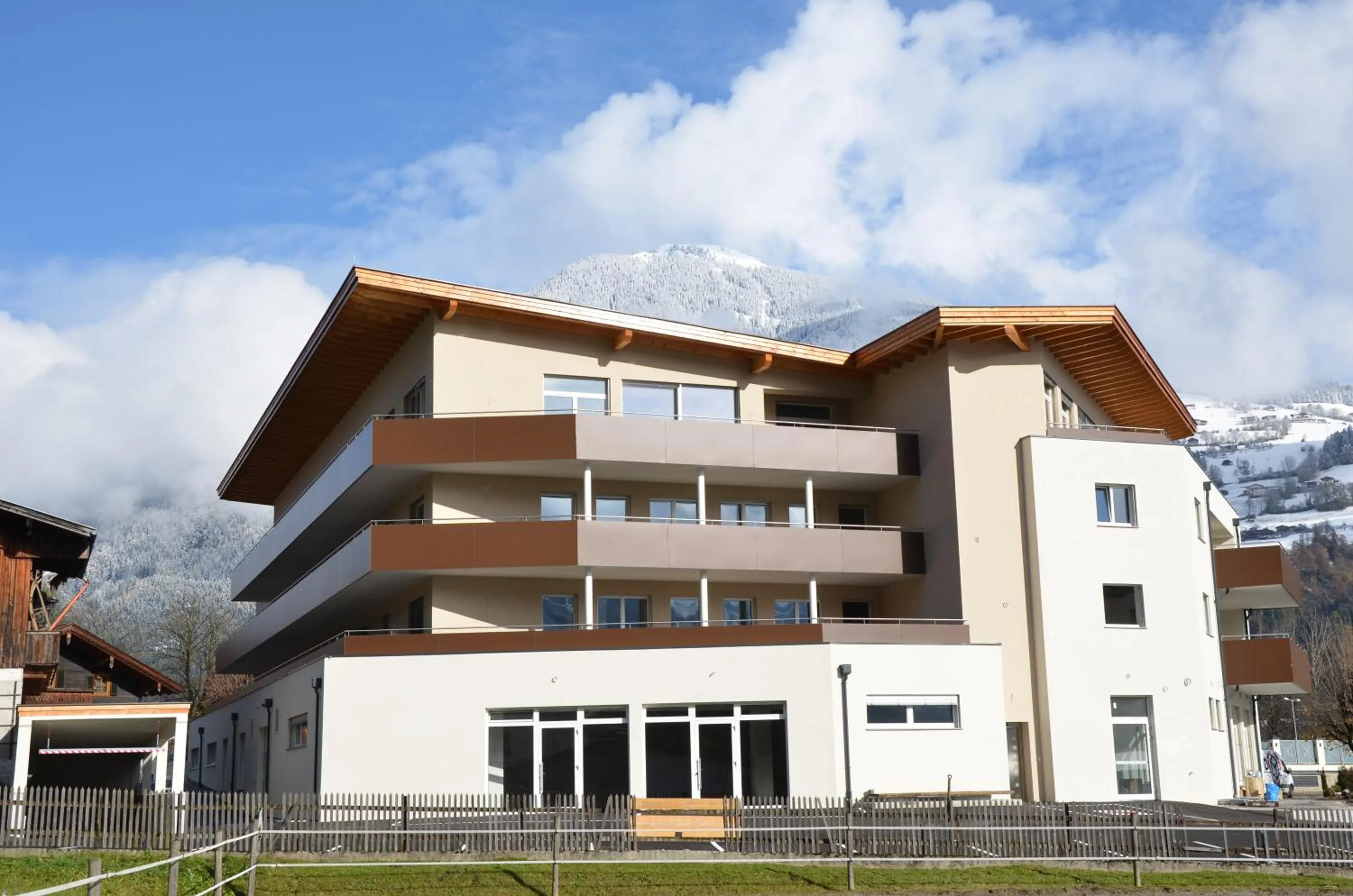 Facade/entrance in Aparthotel AlpTirol