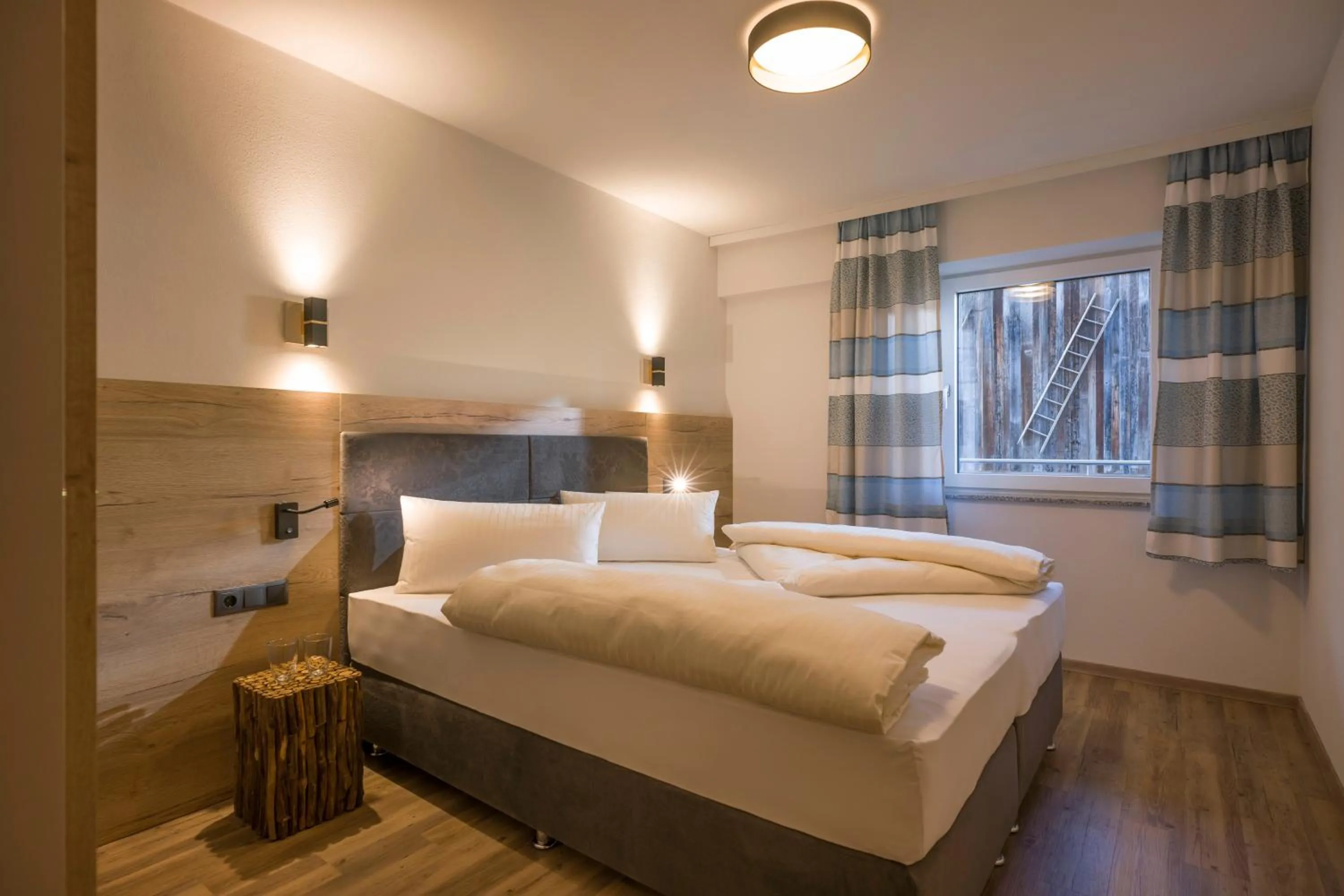 Bedroom, Bed in Aparthotel AlpTirol