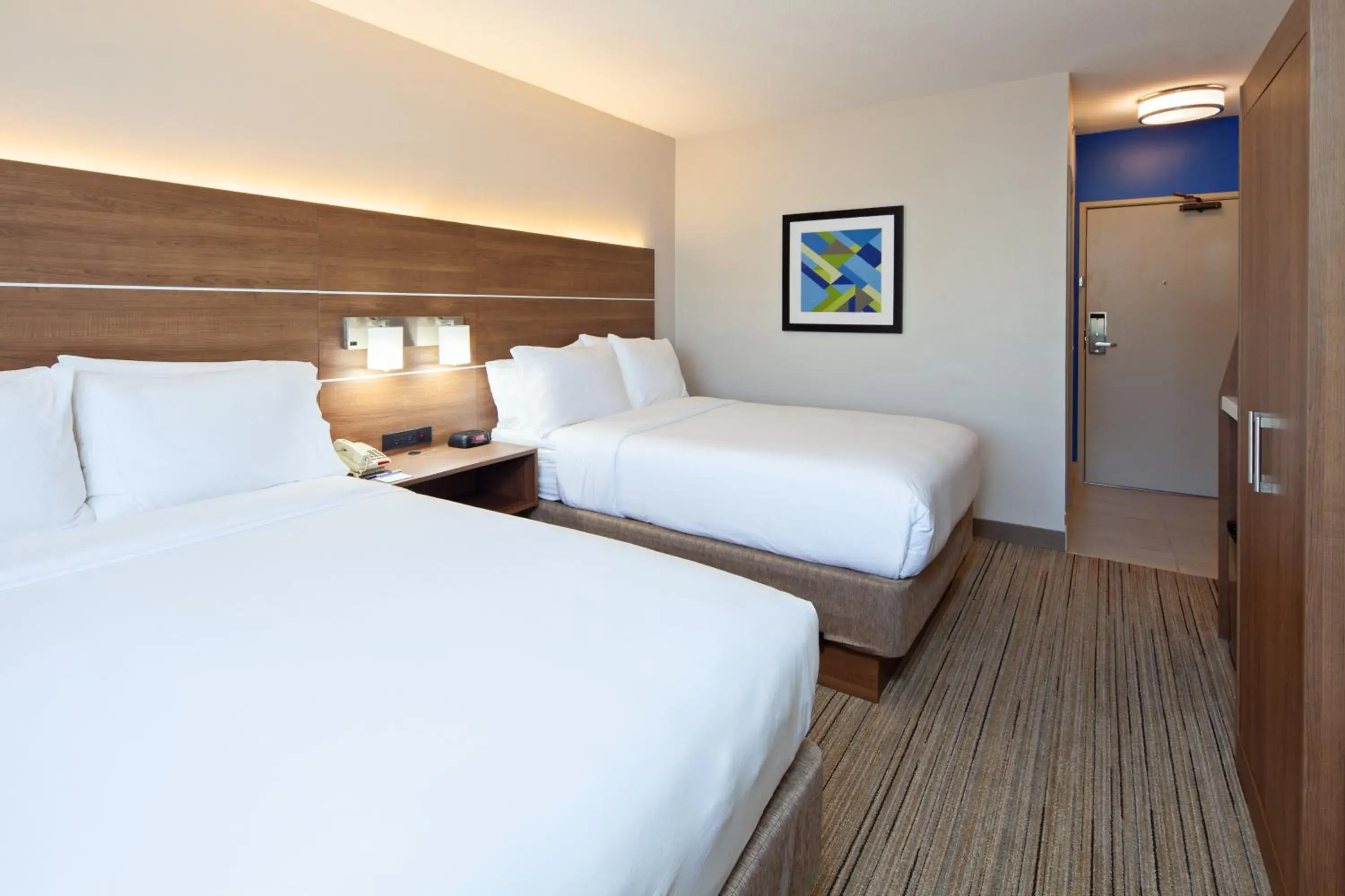 Standard Double Room with Two Double Beds in Holiday Inn Express Hotel & Suites San Diego-Escondido by IHG Standard Double Room with Two Double Beds in Holiday Inn Express Hotel & Suites San Diego-Escondido by IHG