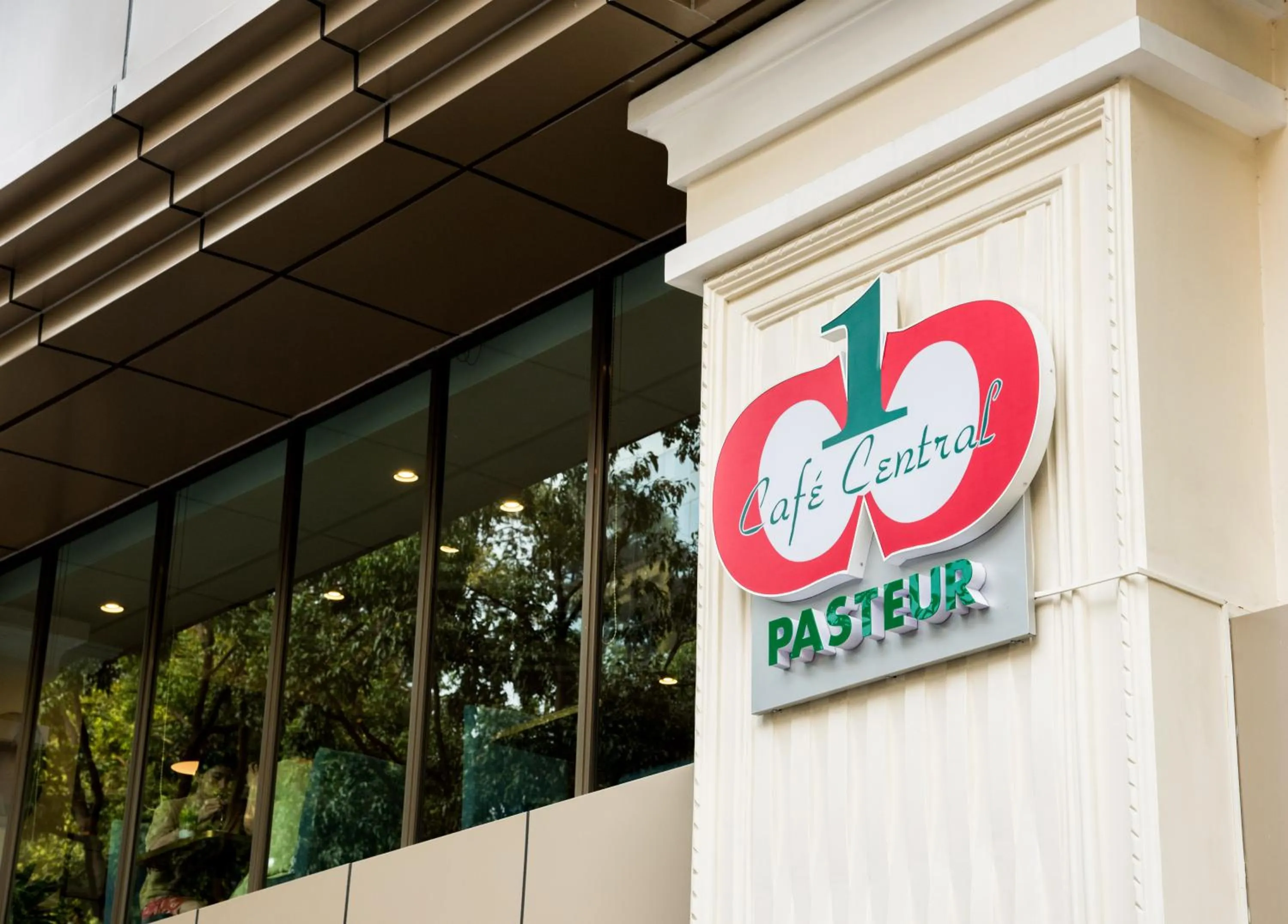 Property building in Sherwood Residence