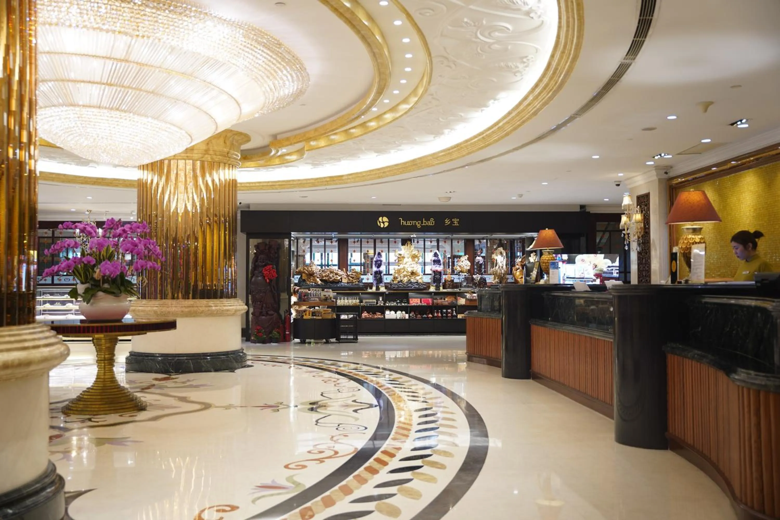 Lobby or reception in Windsor Plaza Hotel