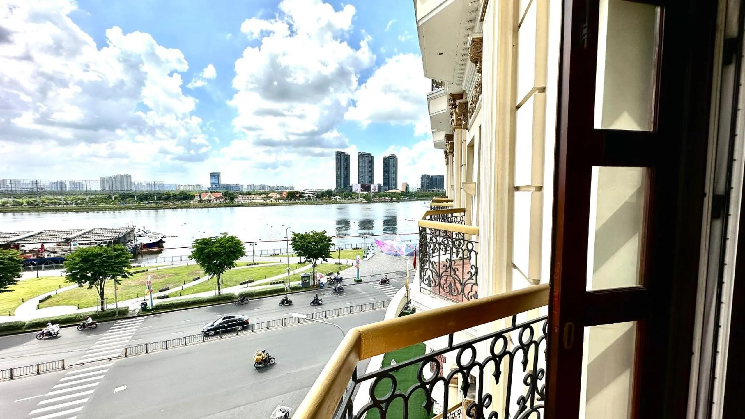 River view in Hotel Majestic Saigon