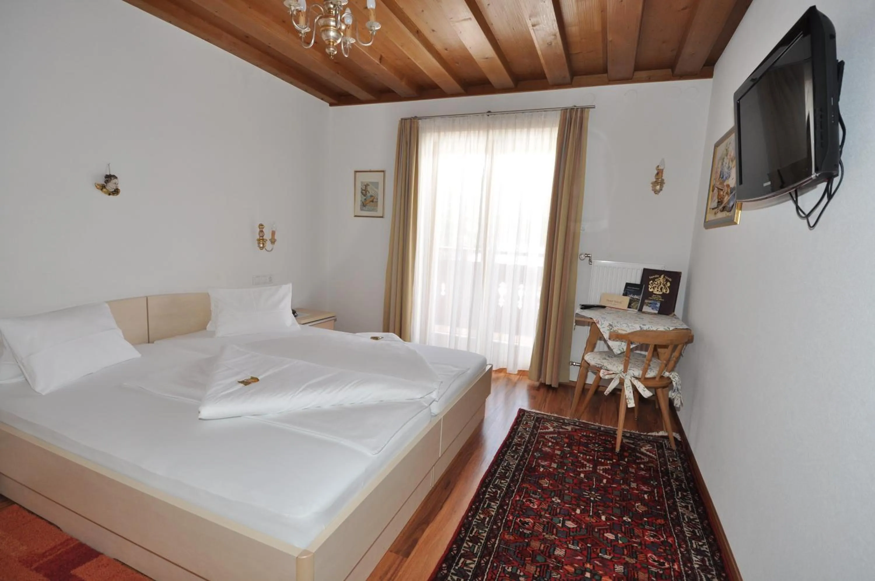 Bedroom, Bed in Hotel Stülzis