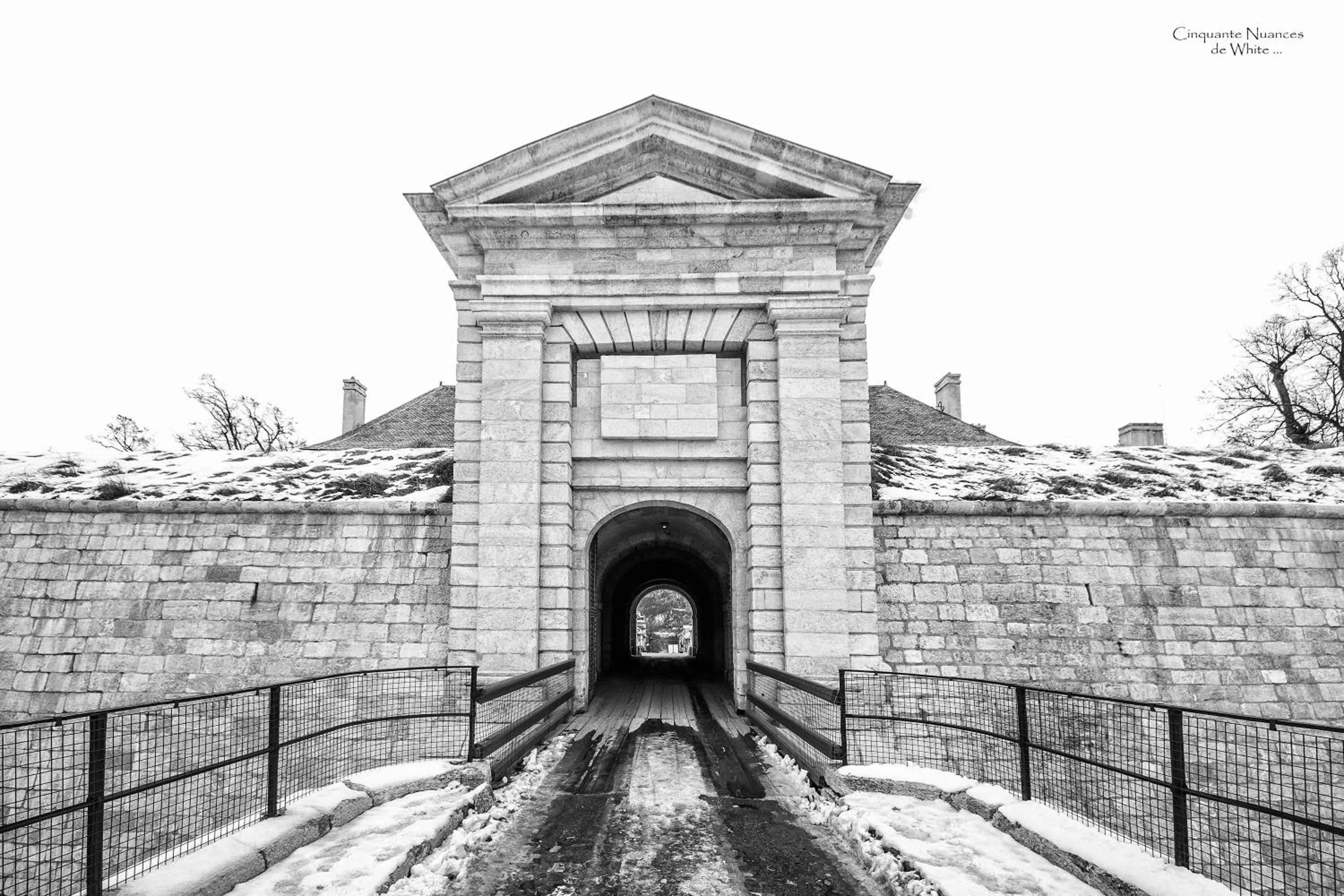 Nearby landmark in Auberge de L'Echauguette
