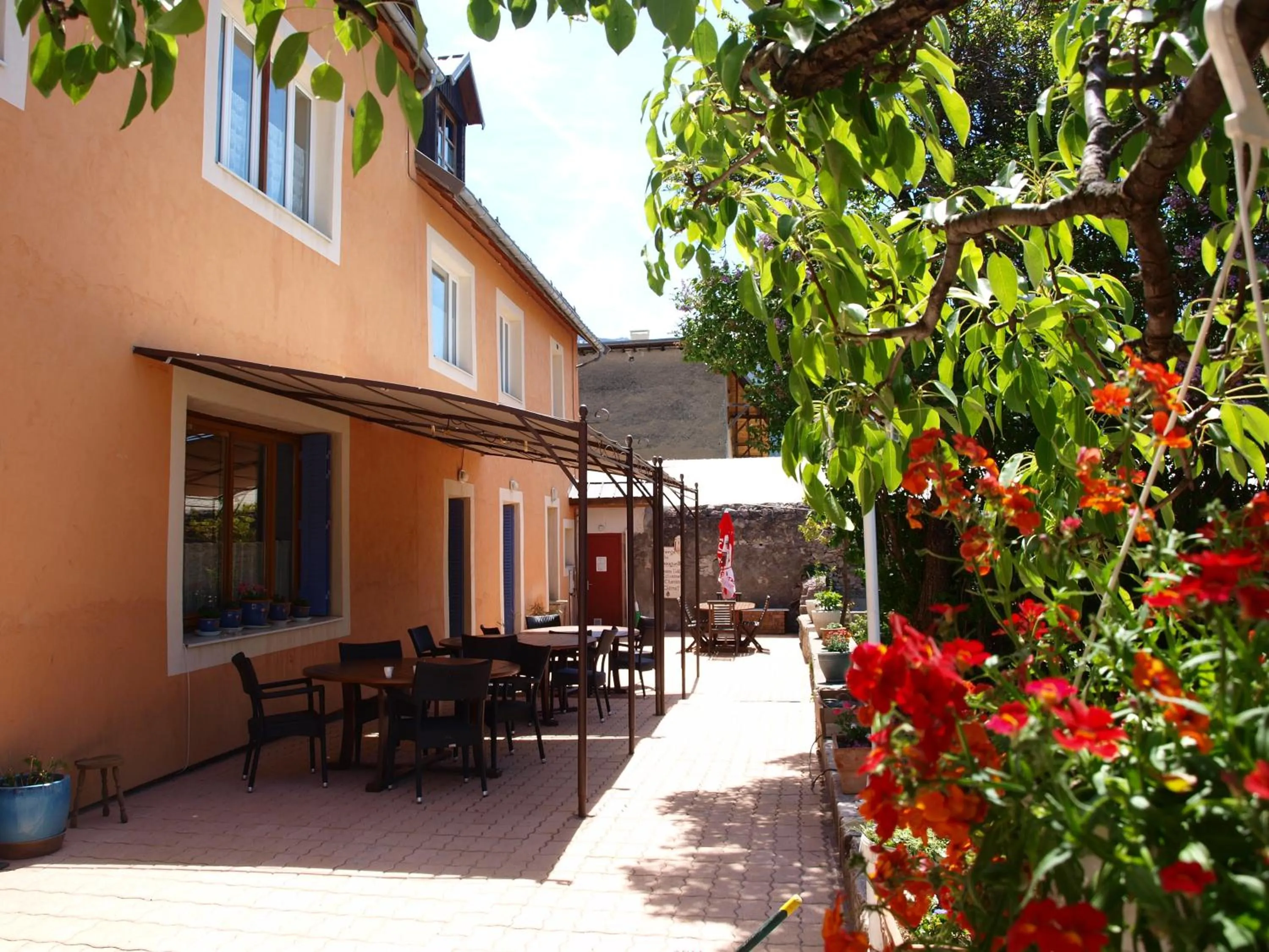 Garden in Auberge de L'Echauguette