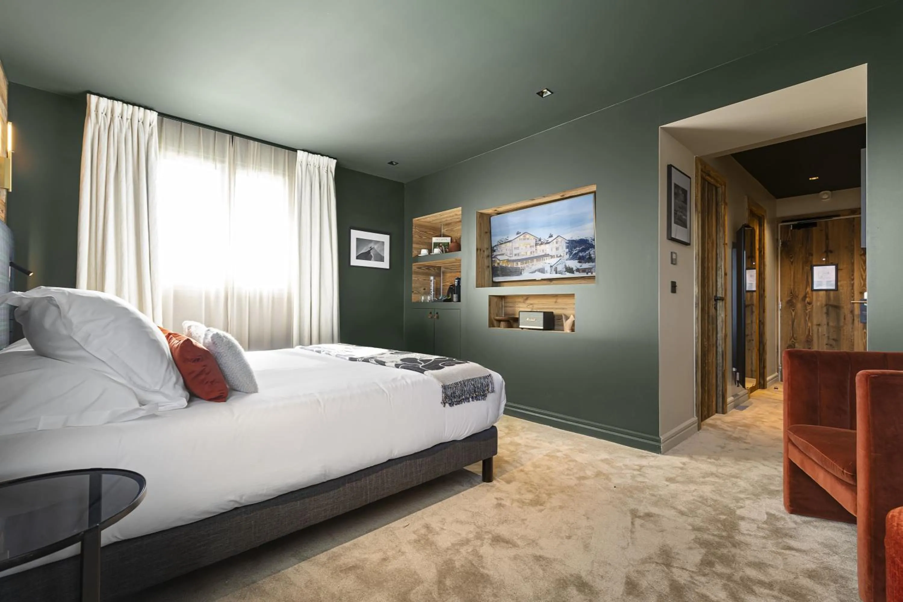 Photo of the whole room, Bed in Hotel Le Chabichou