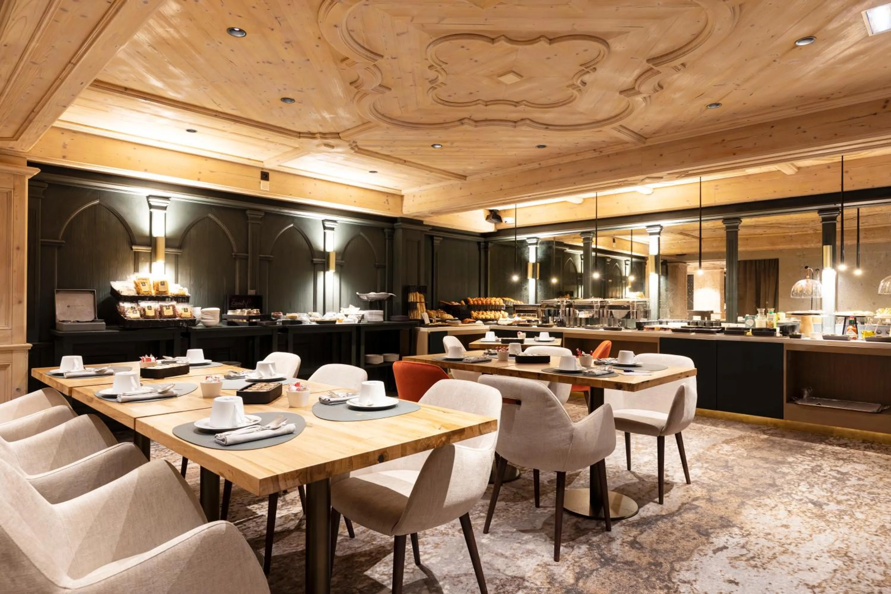 Restaurant/places to eat in Hotel Le Chabichou