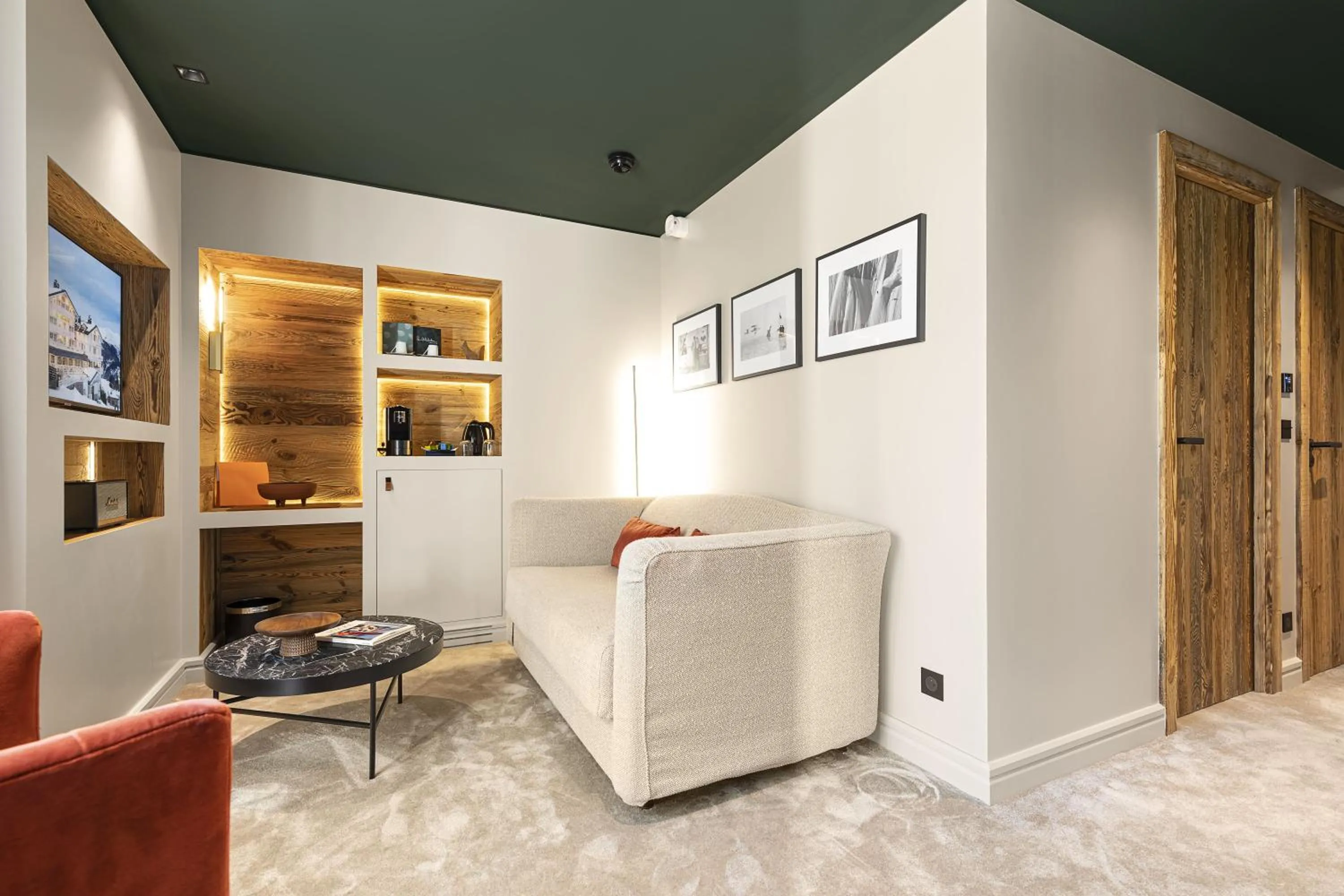 Seating area in Hotel Le Chabichou