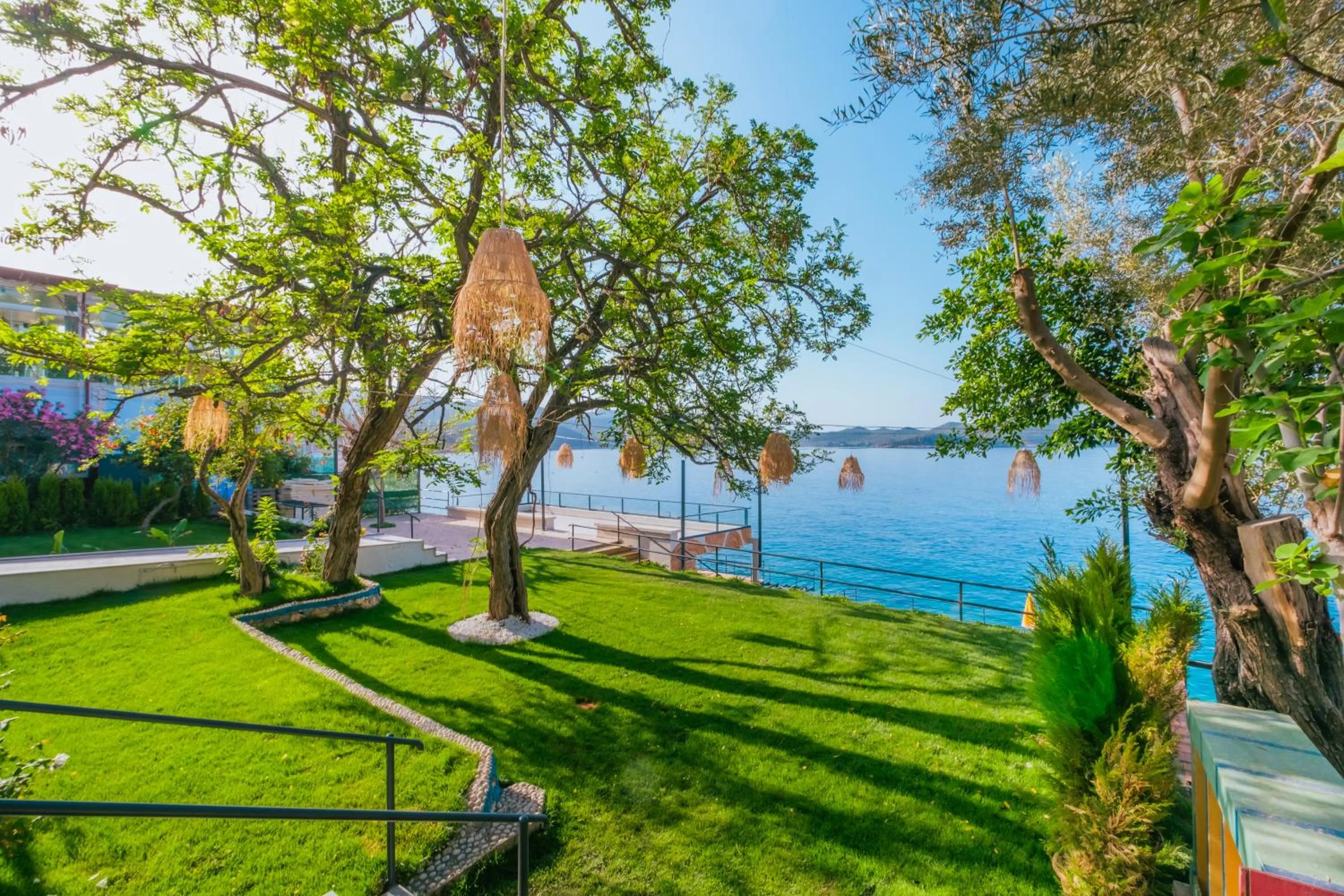 Garden in Sardunya Andifli Otel