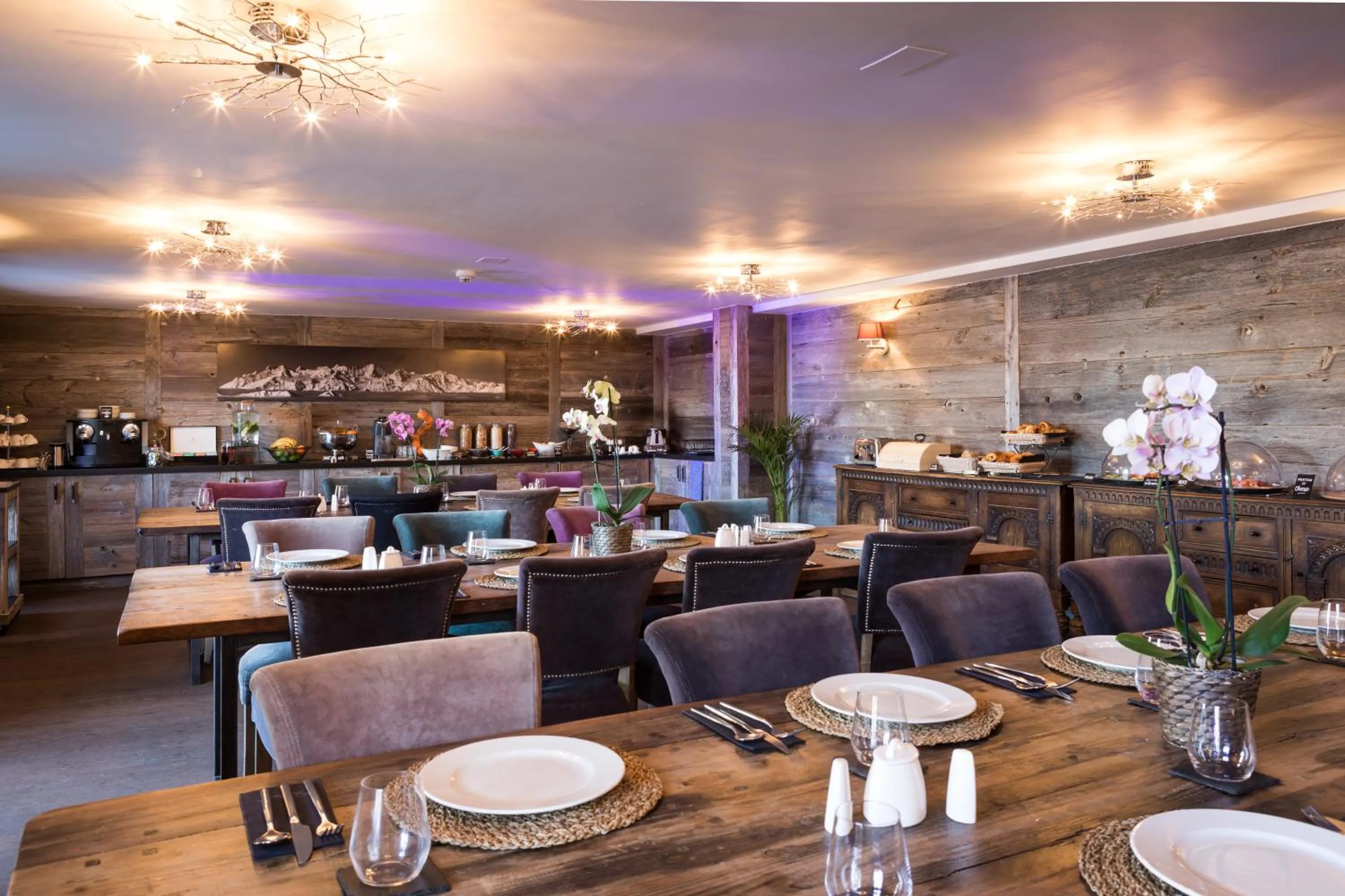 Dining area in Hotel Farinet