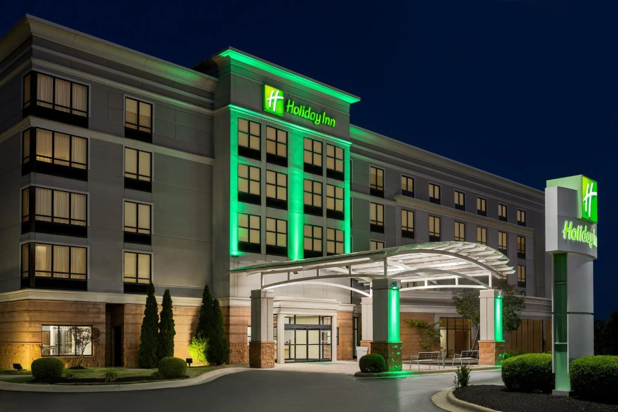 Property building in Holiday Inn Columbus-Hilliard by IHG