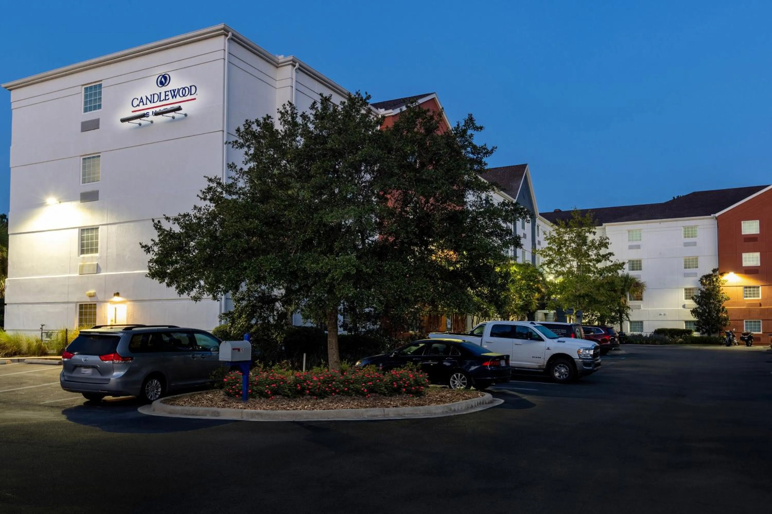 Property building in Candlewood Suites - Bluffton-Hilton Head by IHG