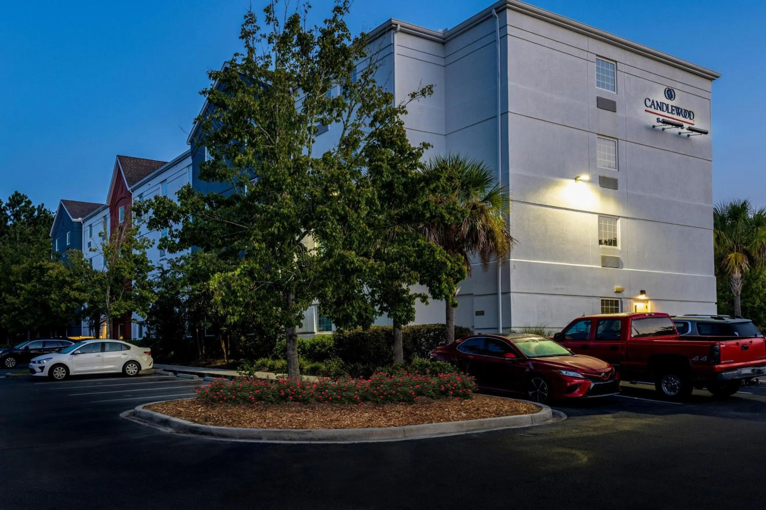 Property building in Candlewood Suites - Bluffton-Hilton Head by IHG