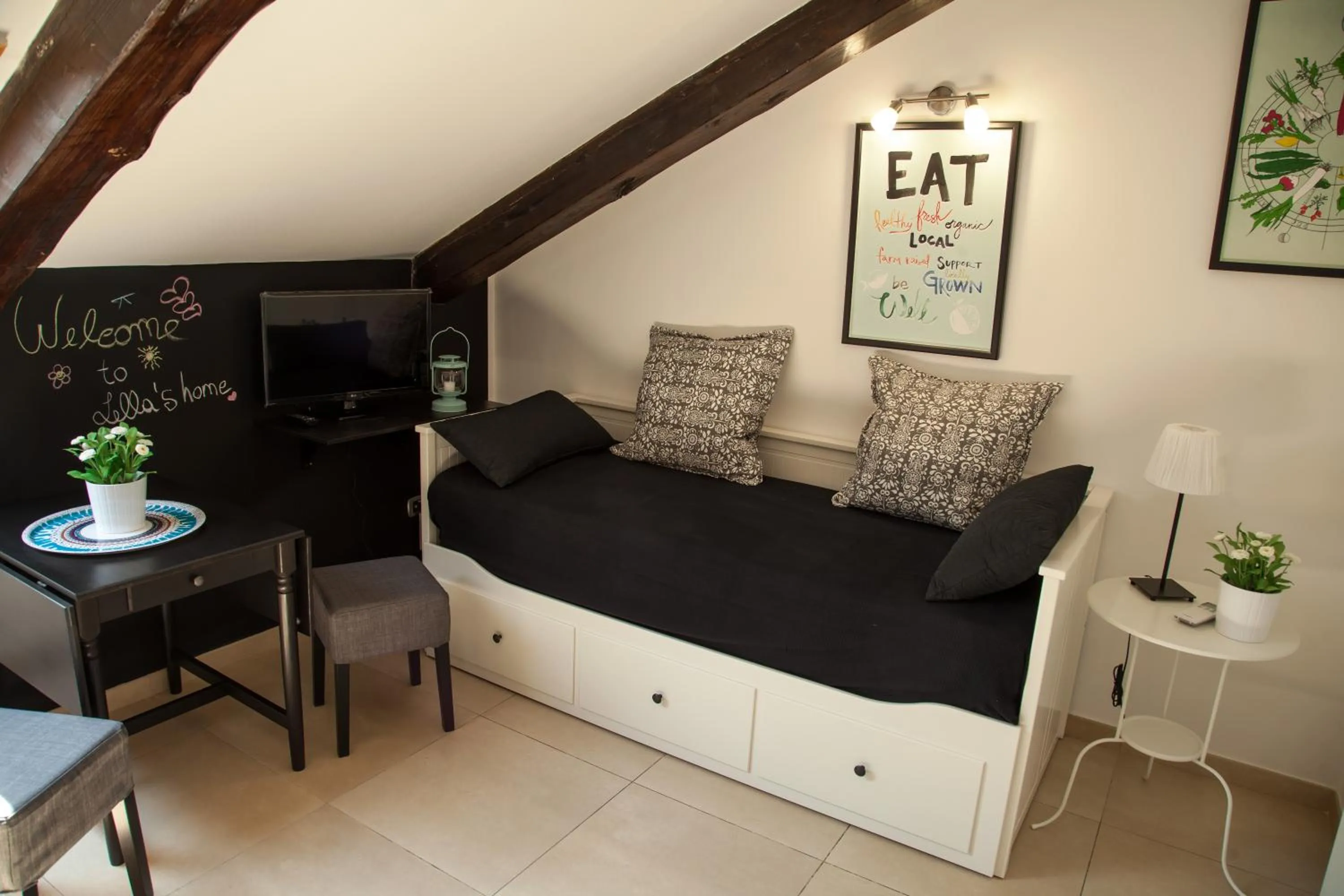 Bed in Caesar Napoli