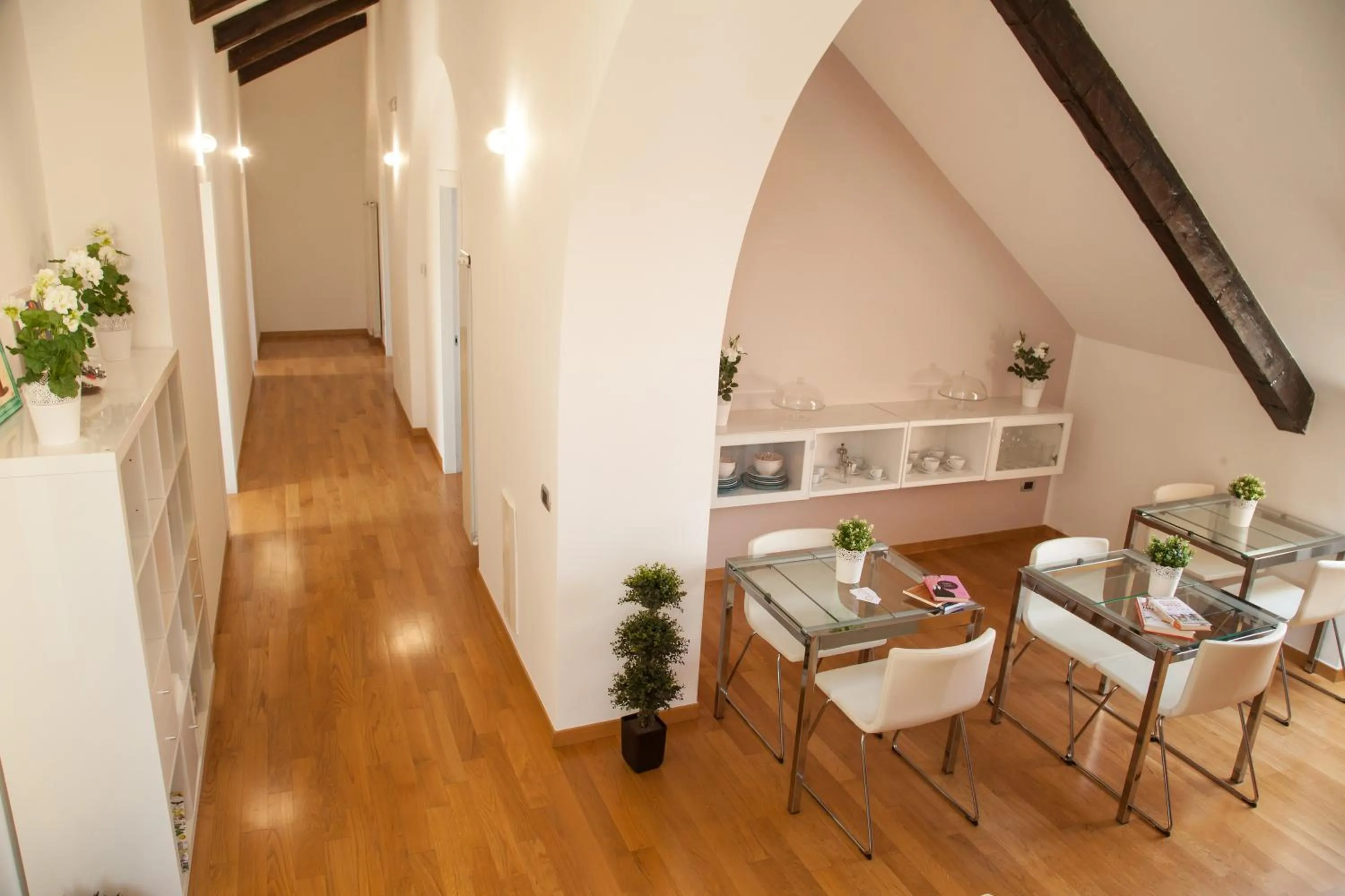 Communal lounge/ TV room in Caesar Napoli