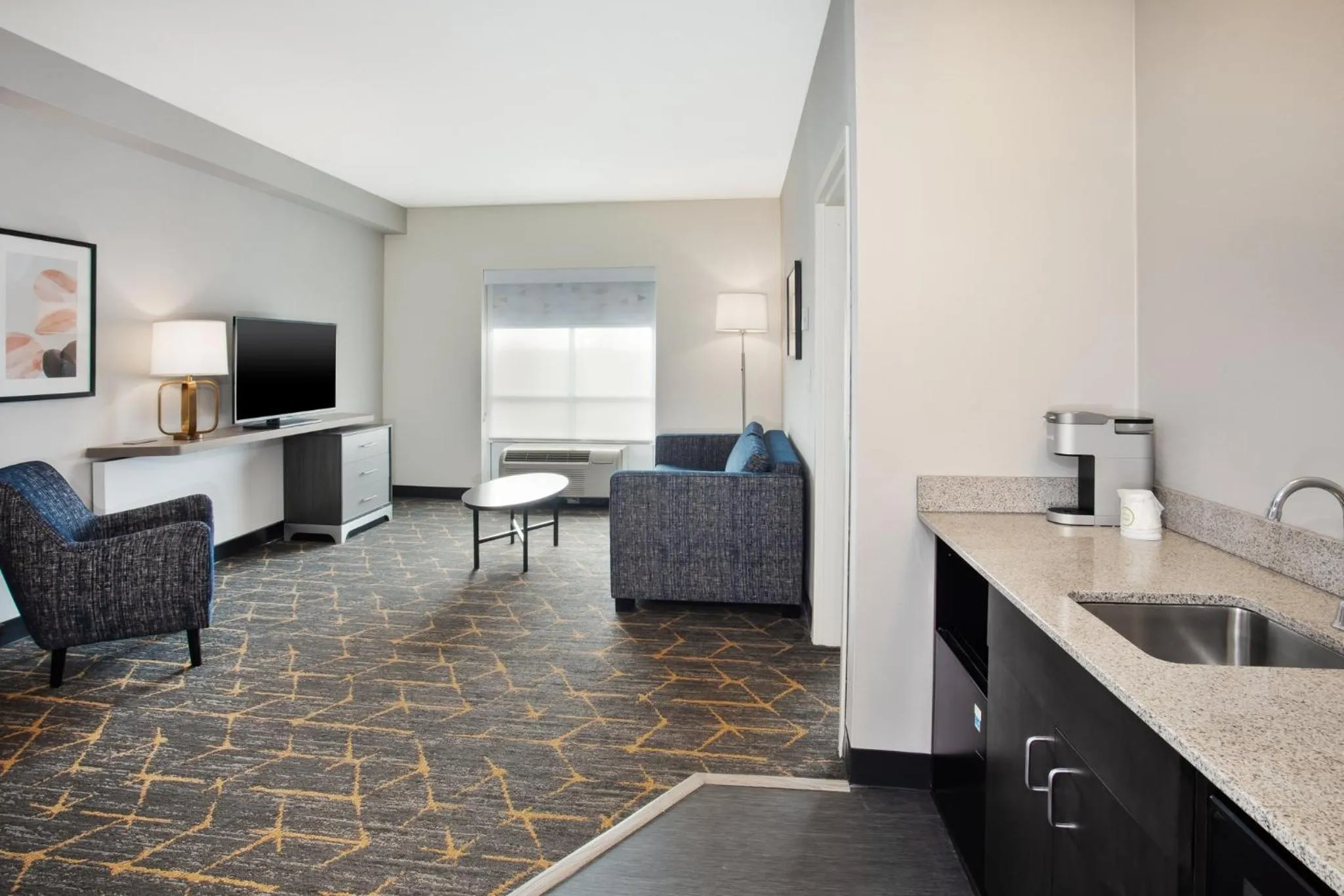 Photo of the whole room in Holiday Inn Canton-Belden Village by IHG