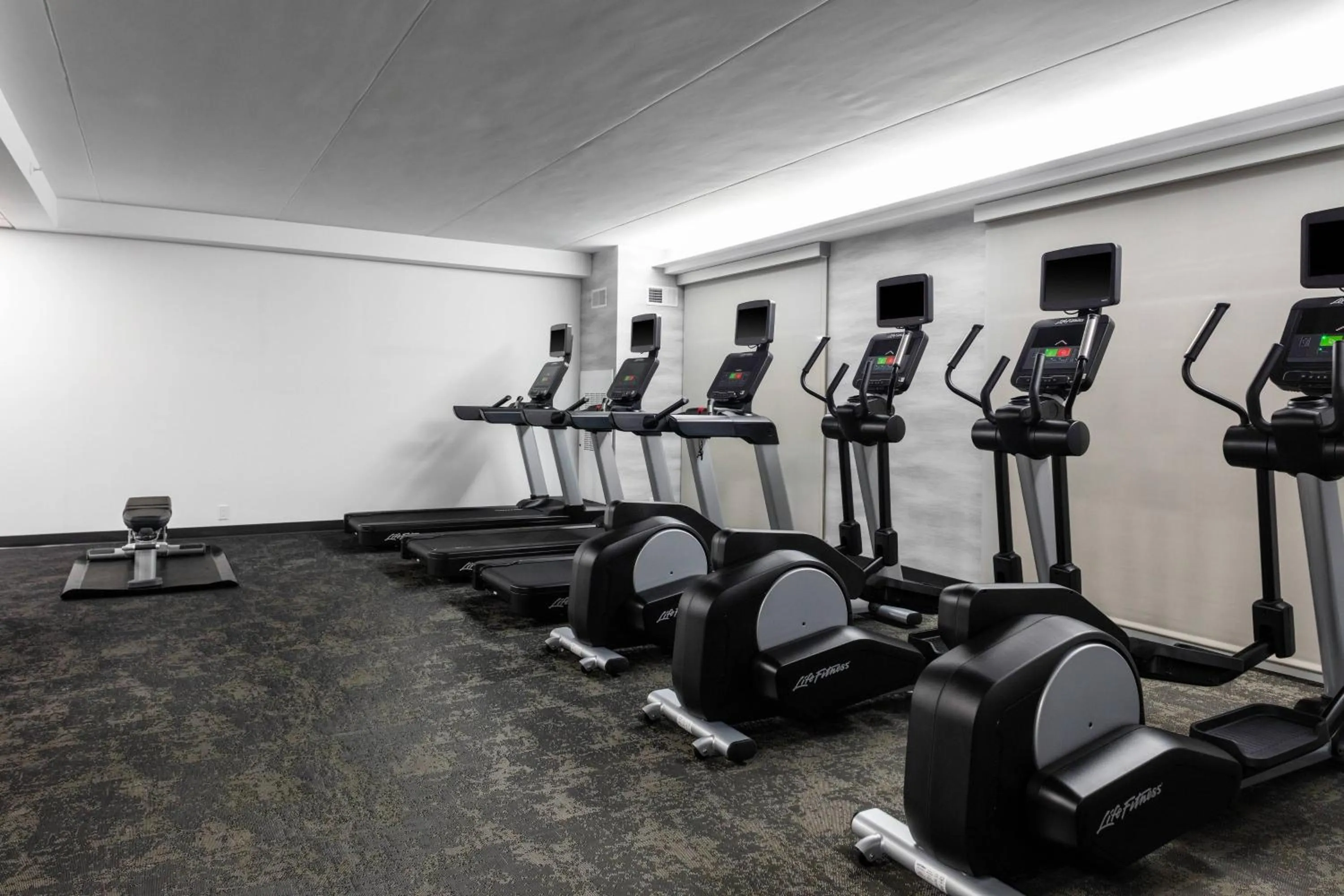 Fitness centre/facilities in Fairfield Inn & Suites Springfield Enfield