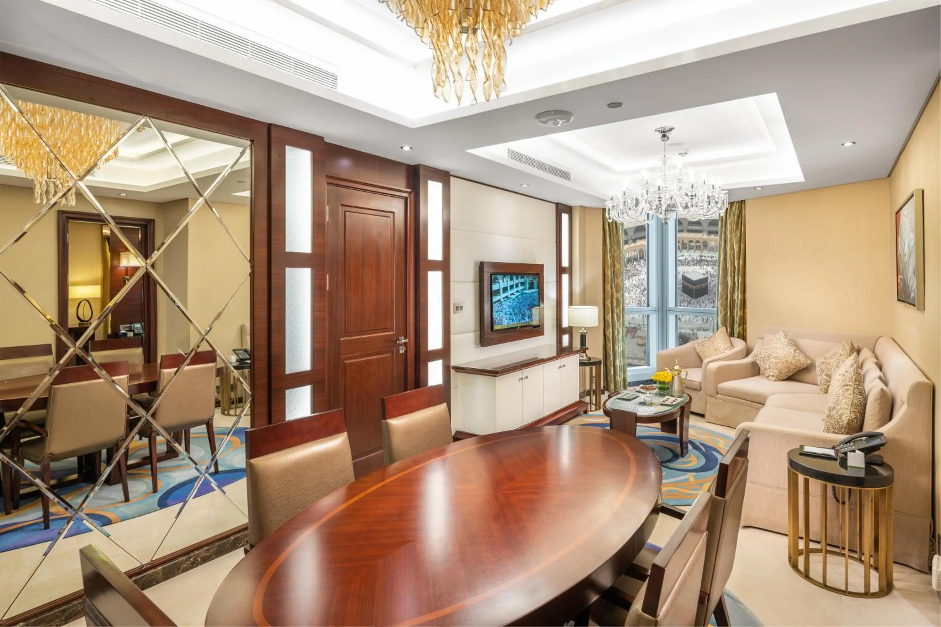 TV and multimedia in Al Marwa Rayhaan by Rotana - Makkah