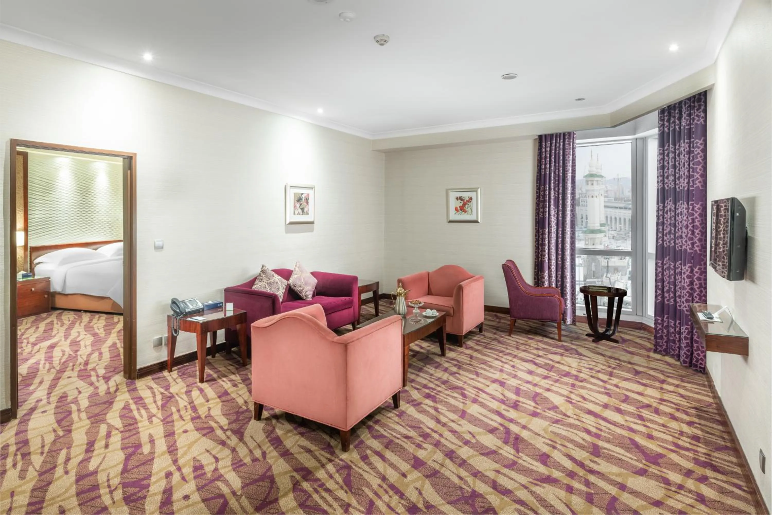 Seating area in Al Marwa Rayhaan by Rotana - Makkah