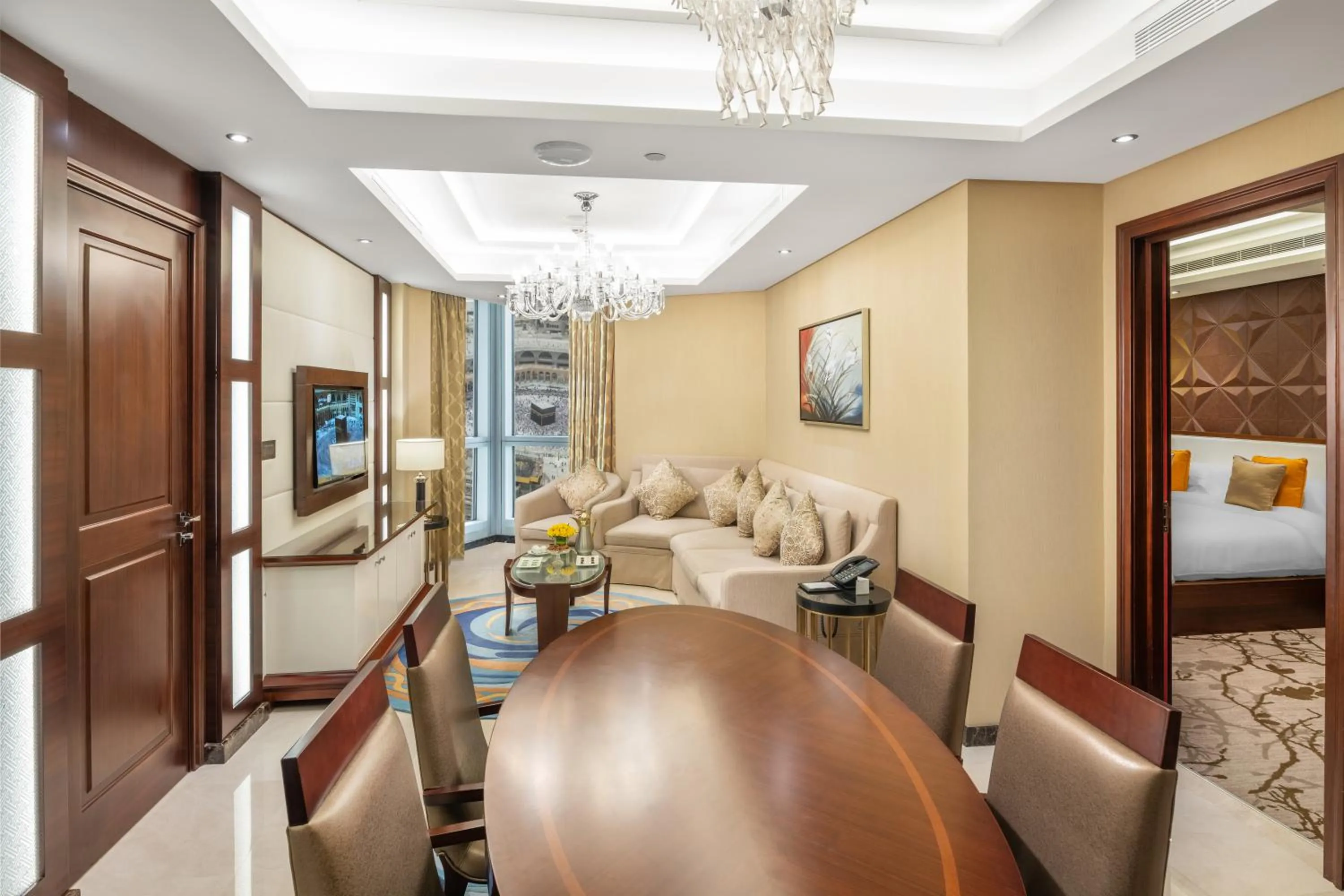 Living room in Al Marwa Rayhaan by Rotana - Makkah