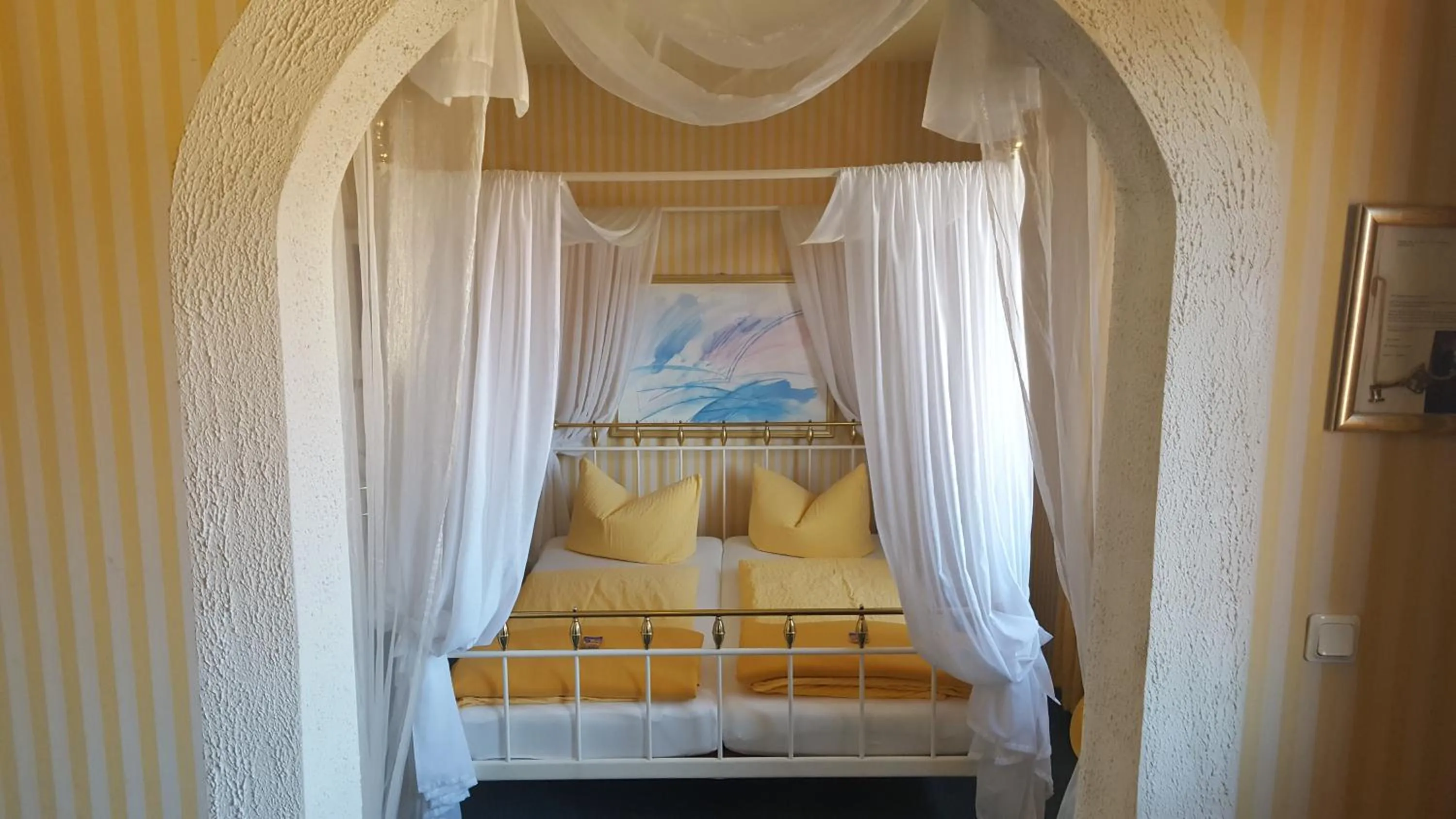 Bed in Frau Holle-Land-Hotel Witzenhausen