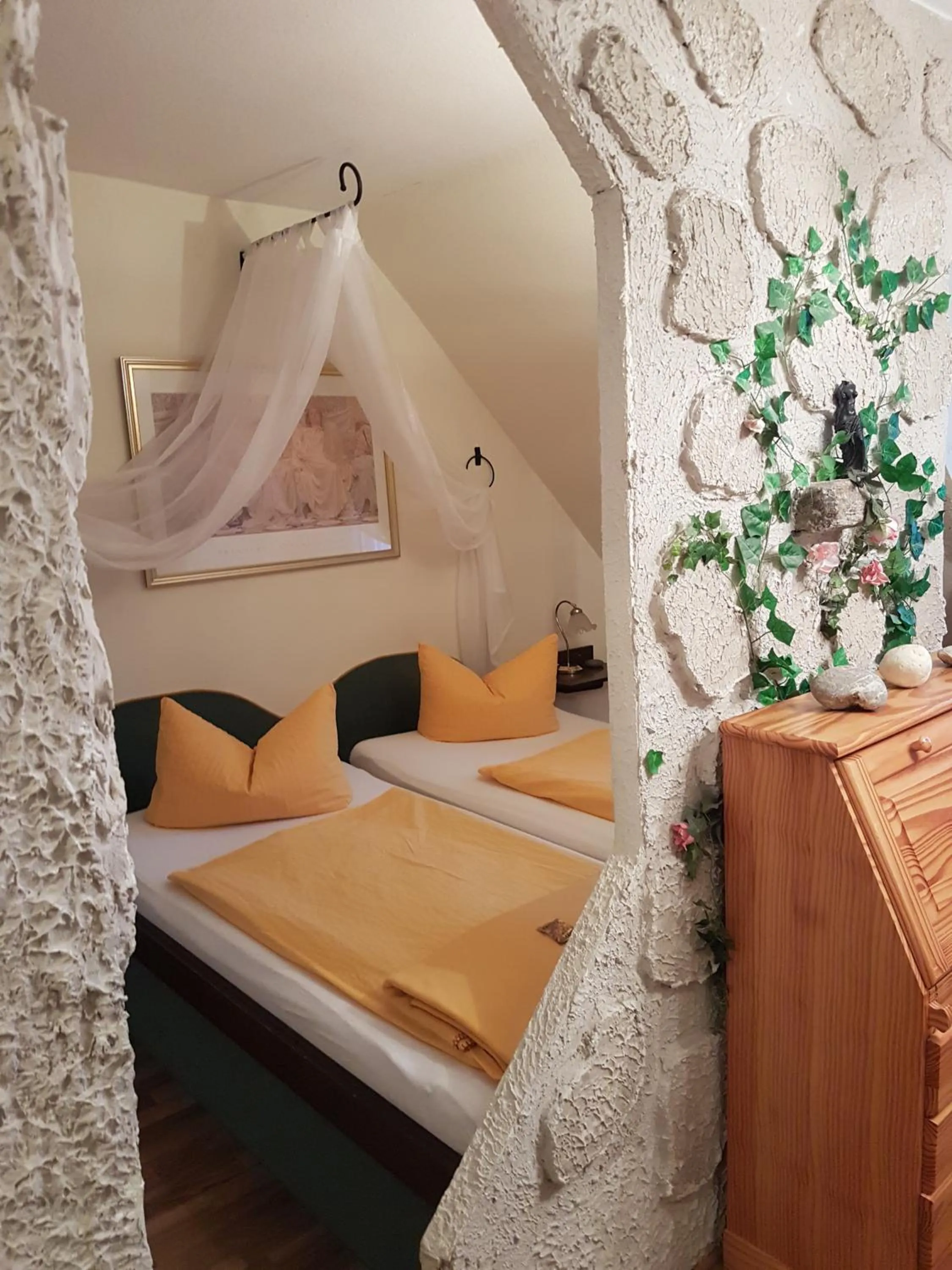 Bed in Frau Holle-Land-Hotel Witzenhausen