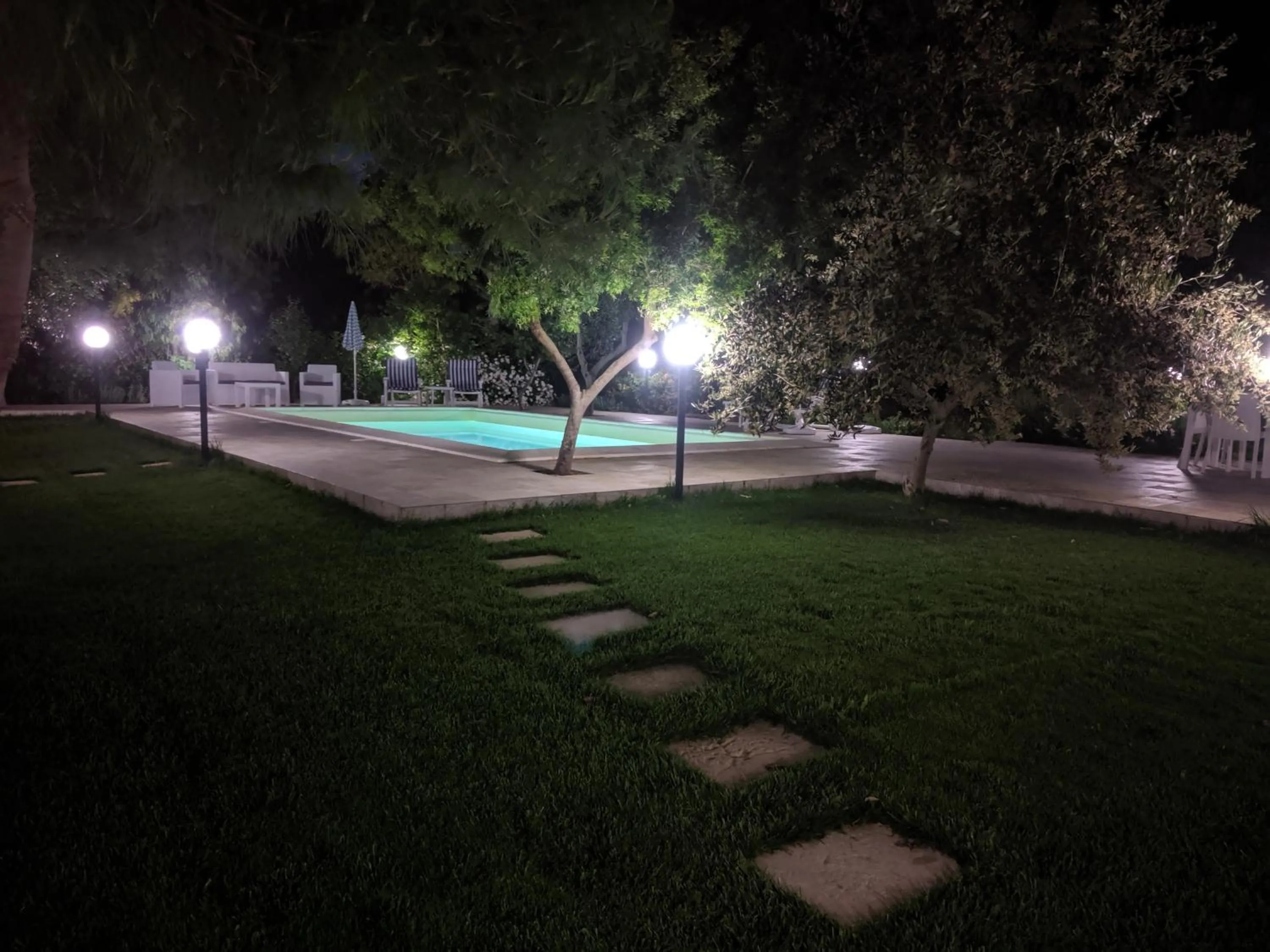 Swimming pool in Verdeblu