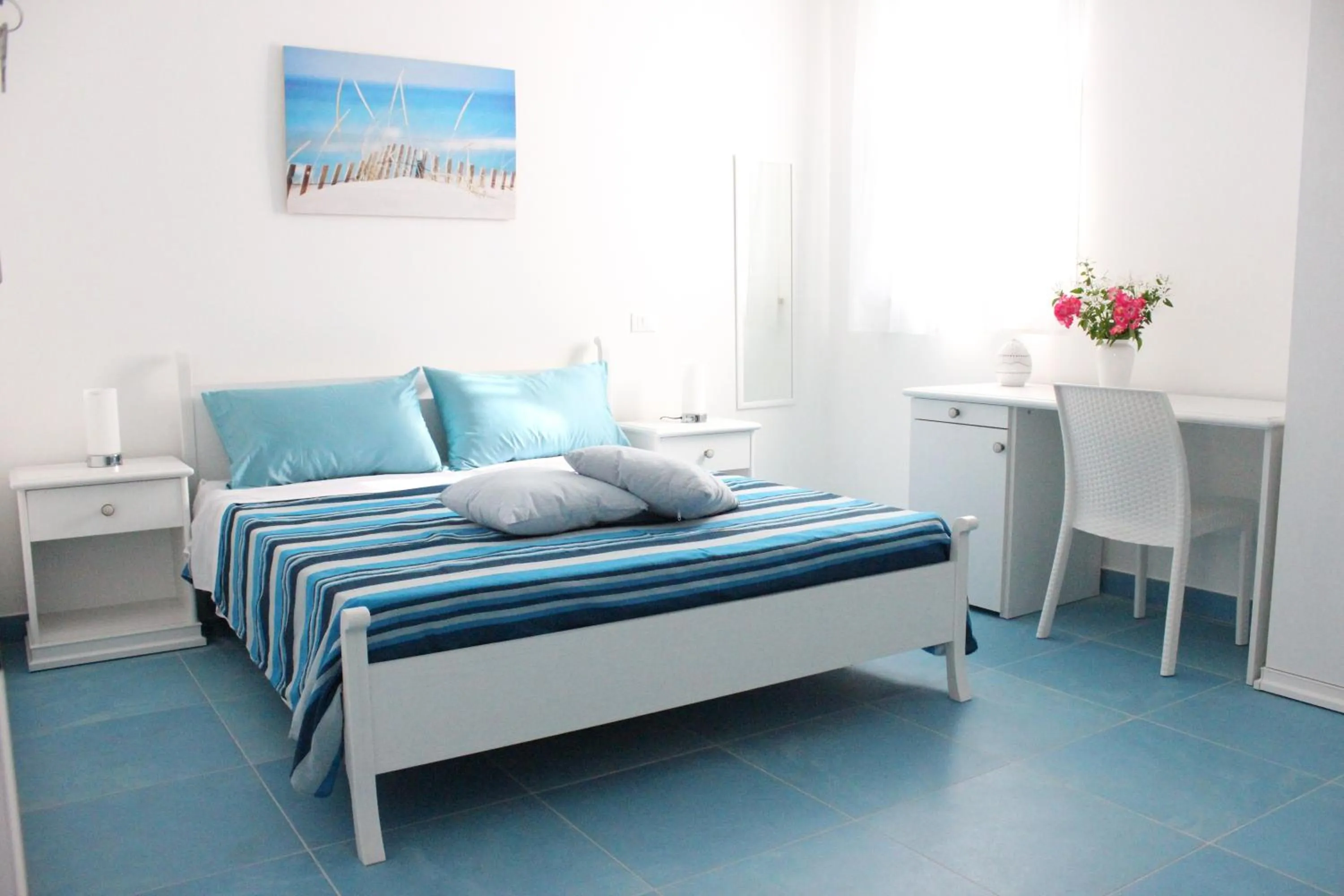 Bedroom, Bed in Verdeblu